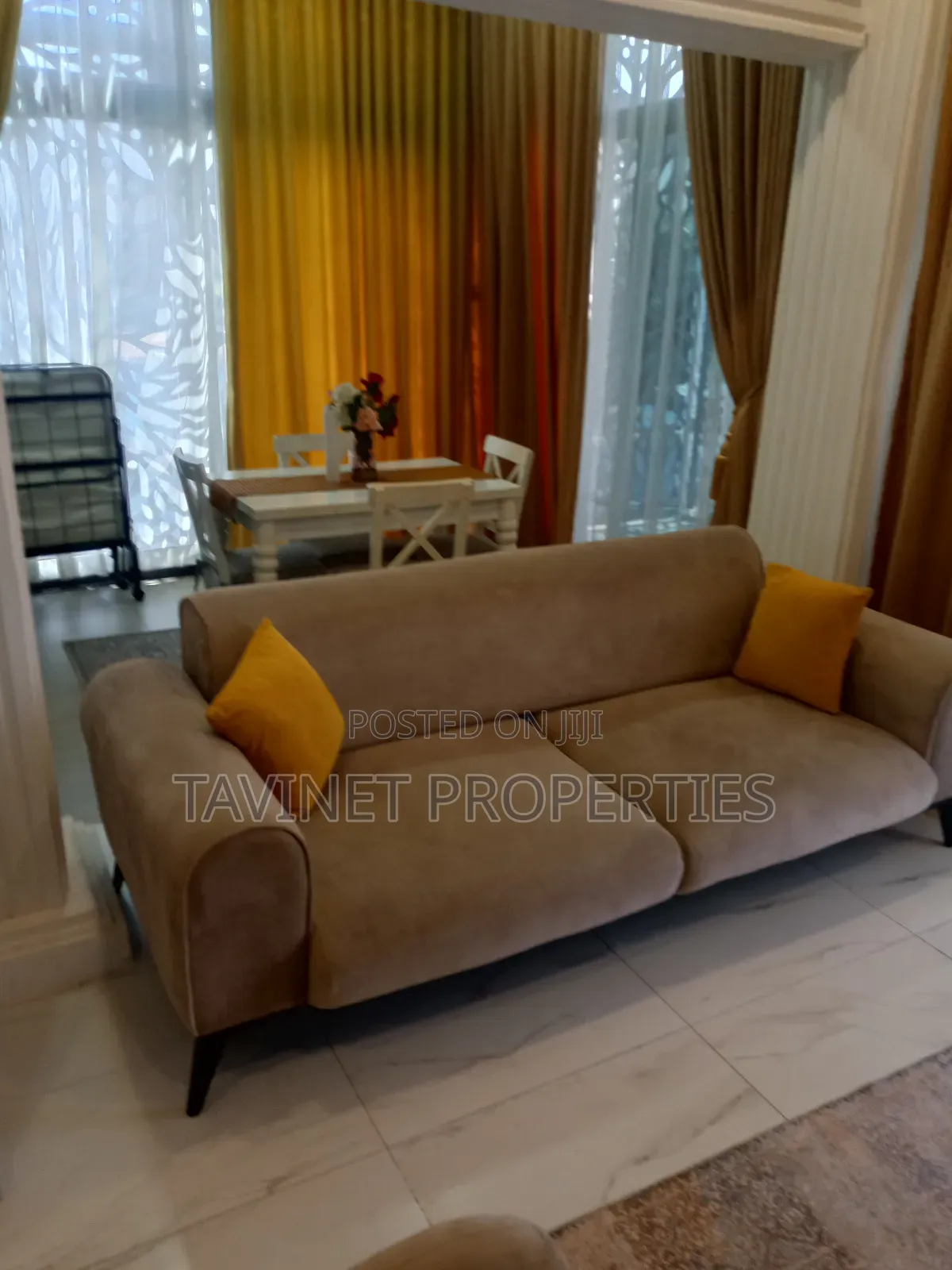 Executive Furnished Studio Apartment in Adjiriganor for Short Let