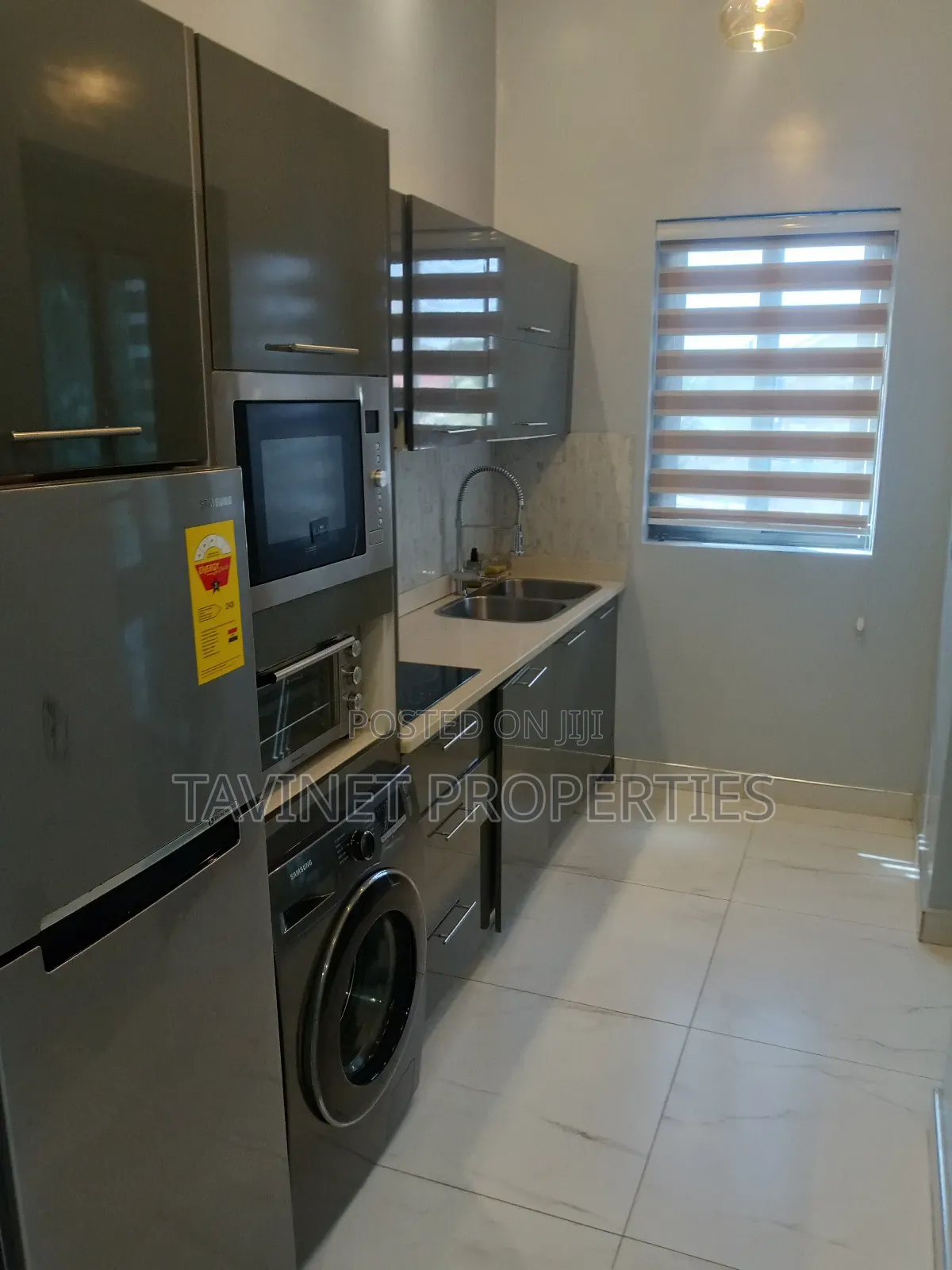 Executive Furnished Studio Apartment in Adjiriganor for Short Let