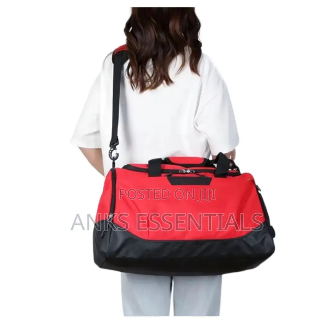 Elegant Gym Bag – Perfect for Fitness Enthusiasts