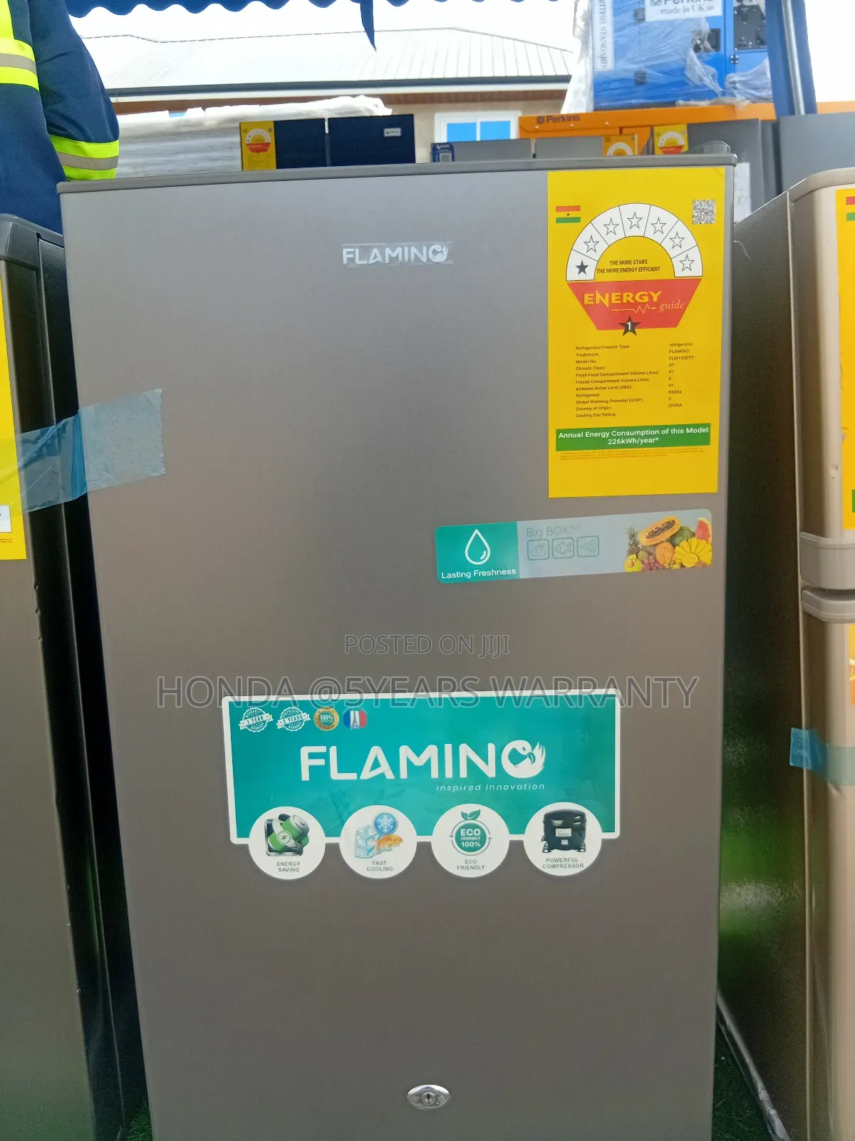 **Flamino 91l Space-Saving Refrigerator With Low Power Consumption**