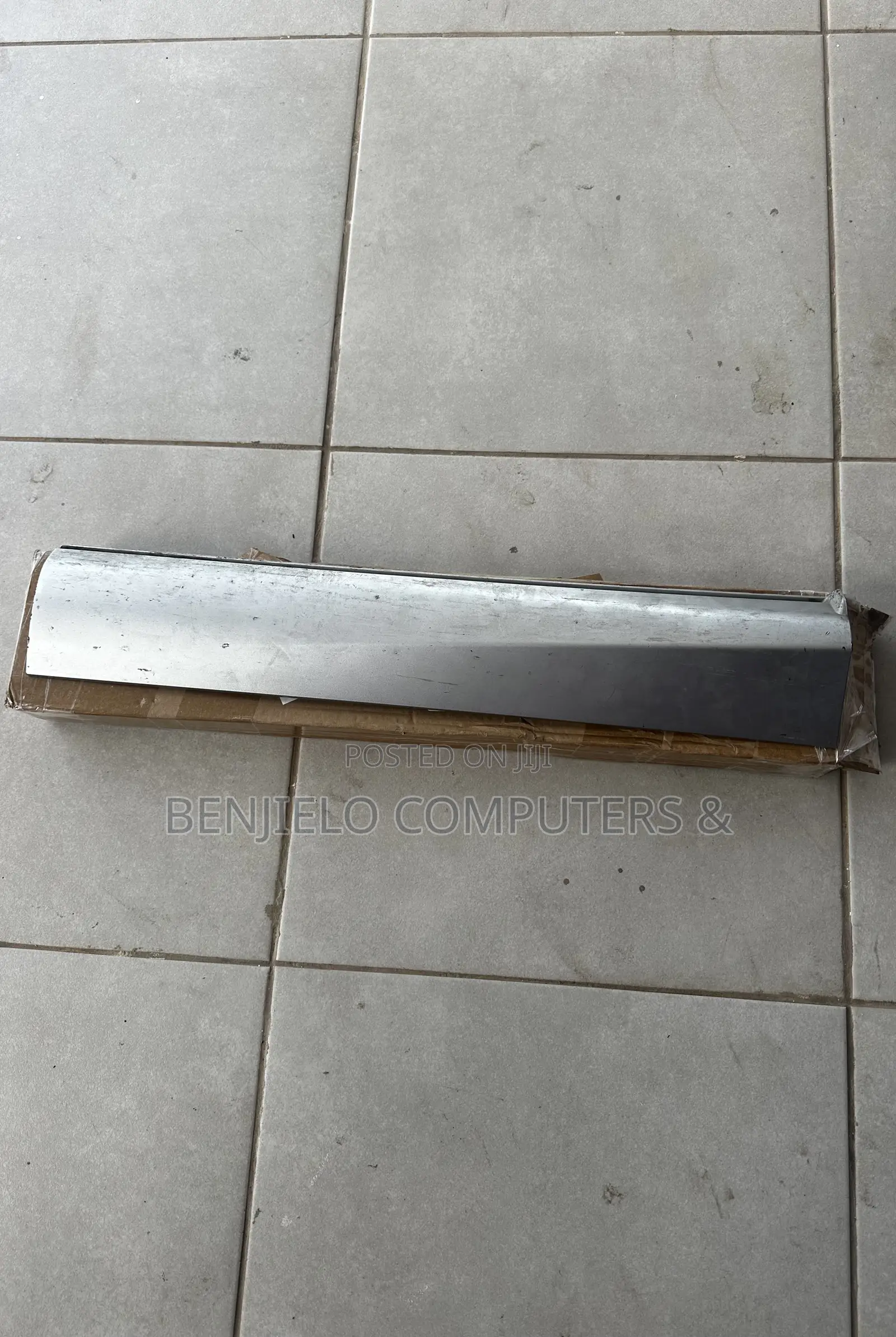 2022-2025 Mitsubishi Outlander Back Door Lower Mould Cover