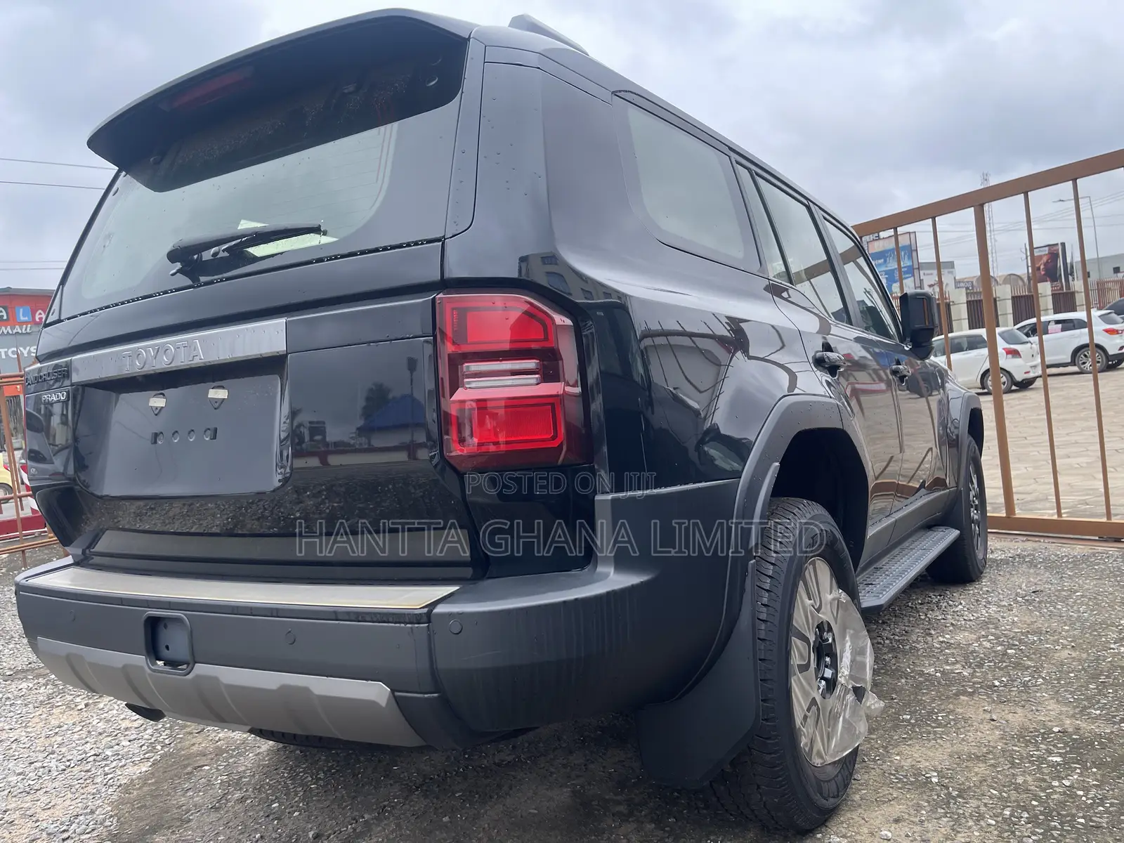 New Toyota Land Cruiser Prado 2.4 Petrol 2025 Black