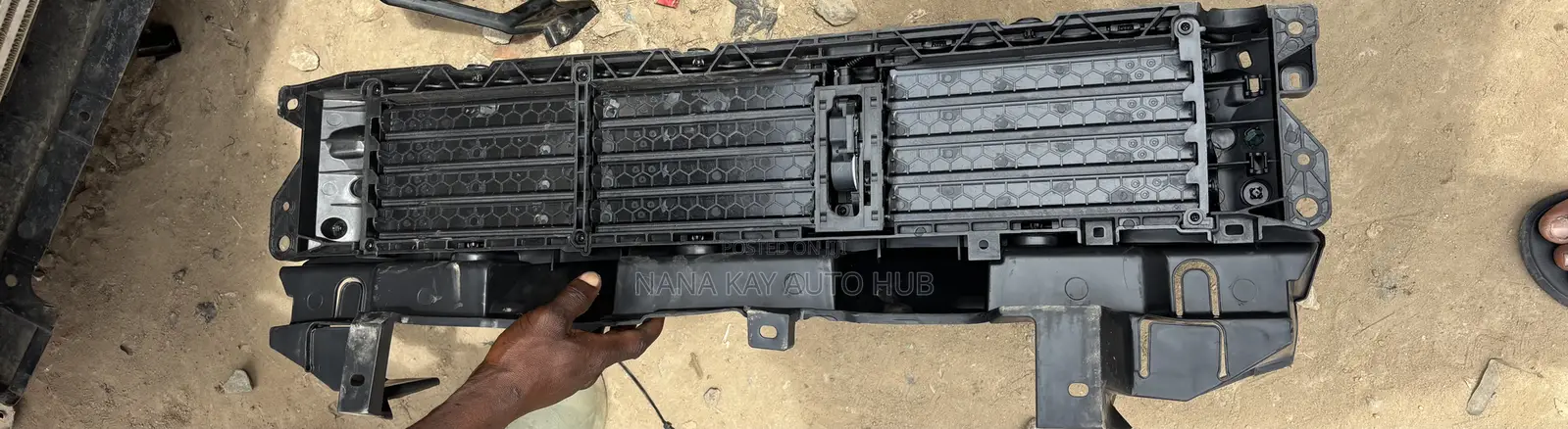 Honda CRV 2018-2021 Shutter Grill