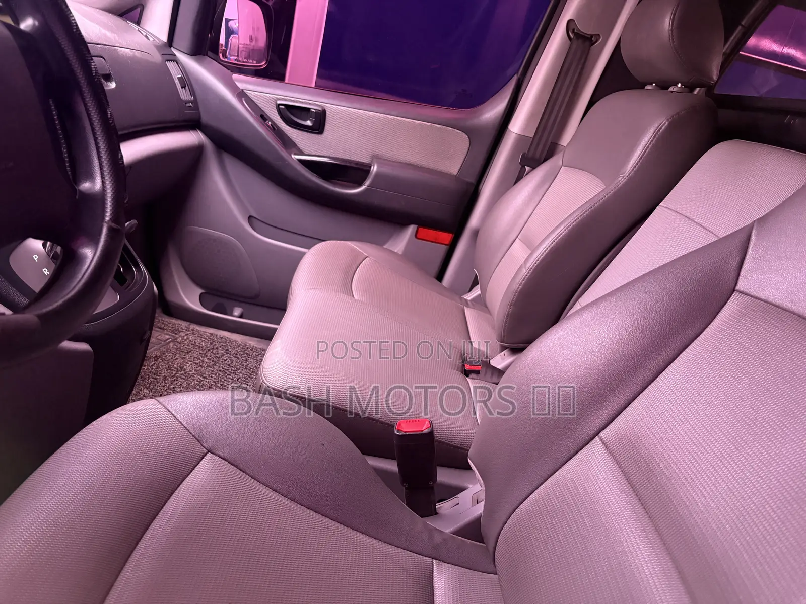 Hyundai Starex 2015 Grey