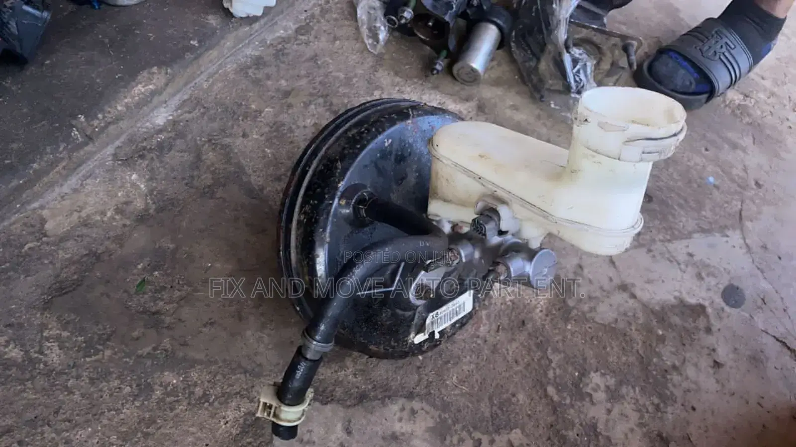 Honda Accord 2004 Brake Port Available