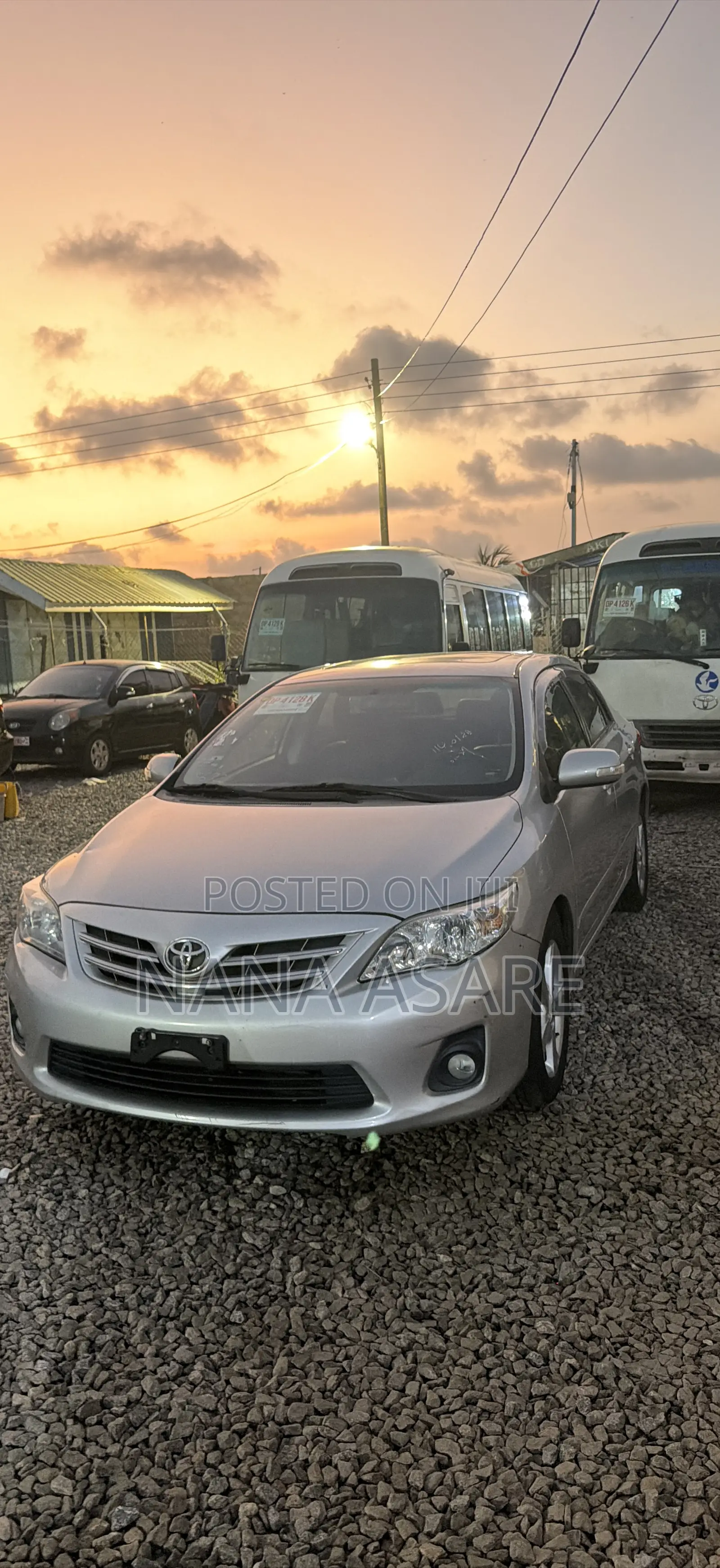 Toyota Corolla LE Special Edition 4dr Sedan (1.8L 4cyl 4A) 2013 Silver