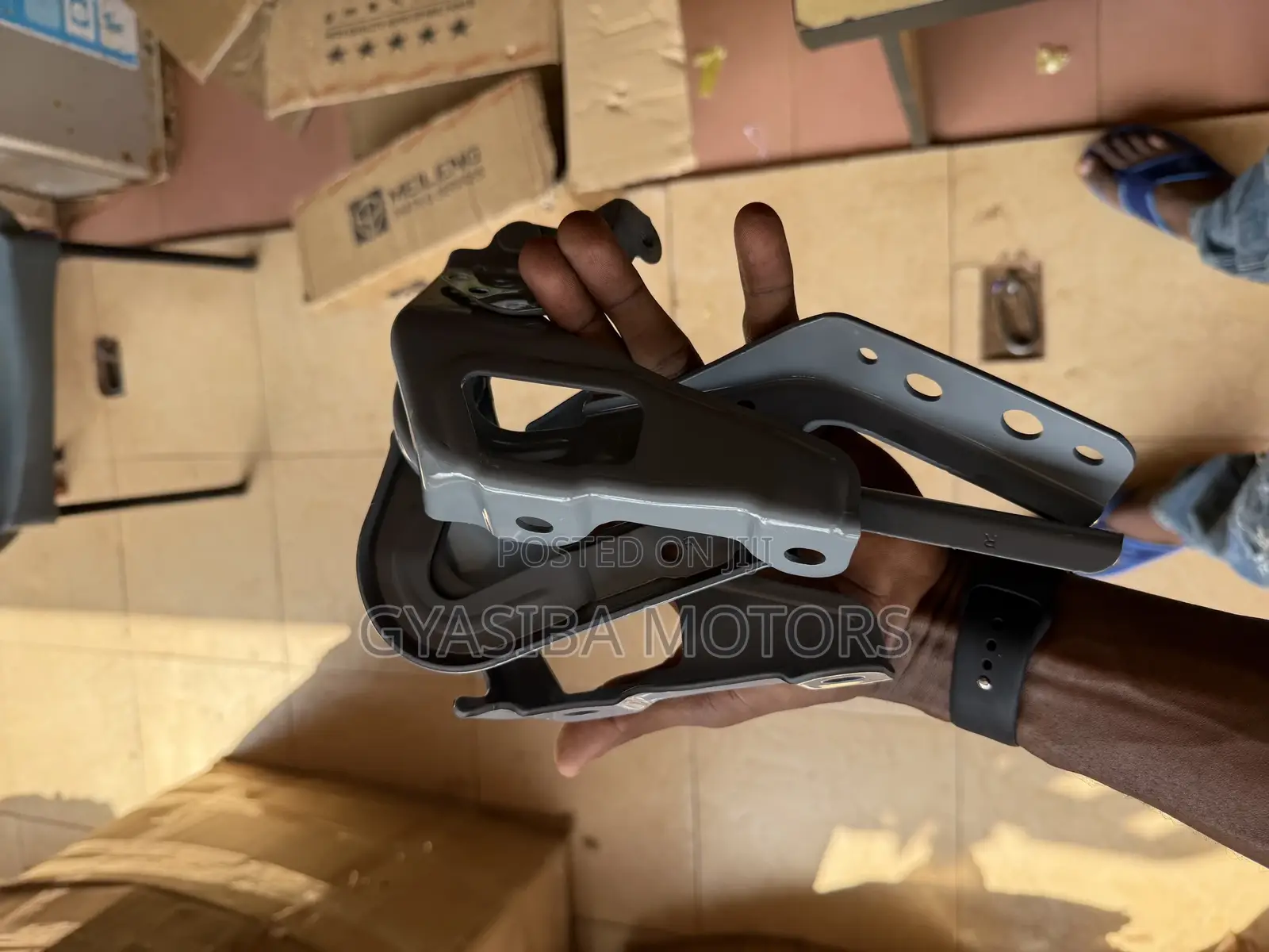 Crv 2023-2025 Bonnet Hinges
