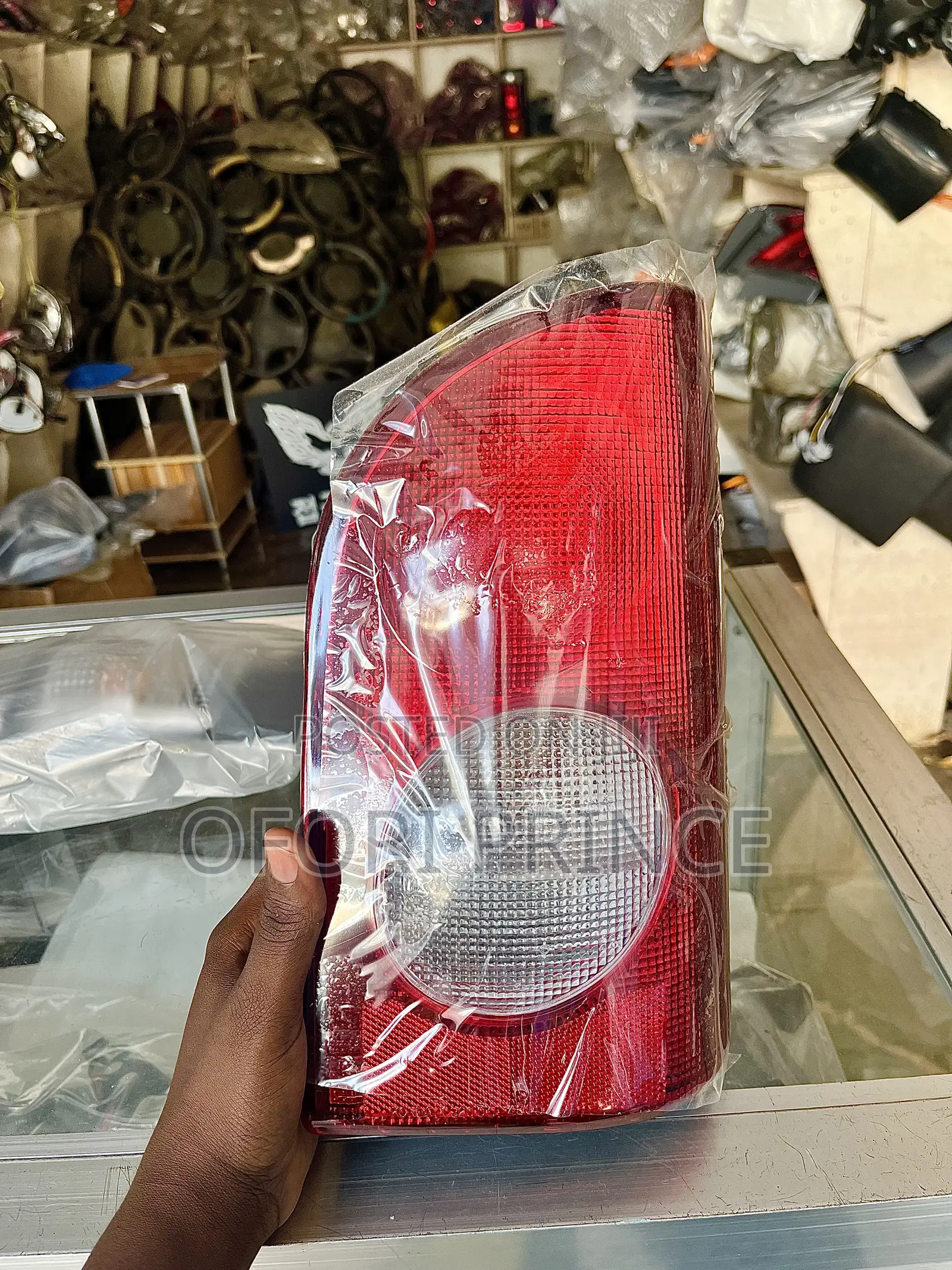 Hyundai Grace /H100 Taillight