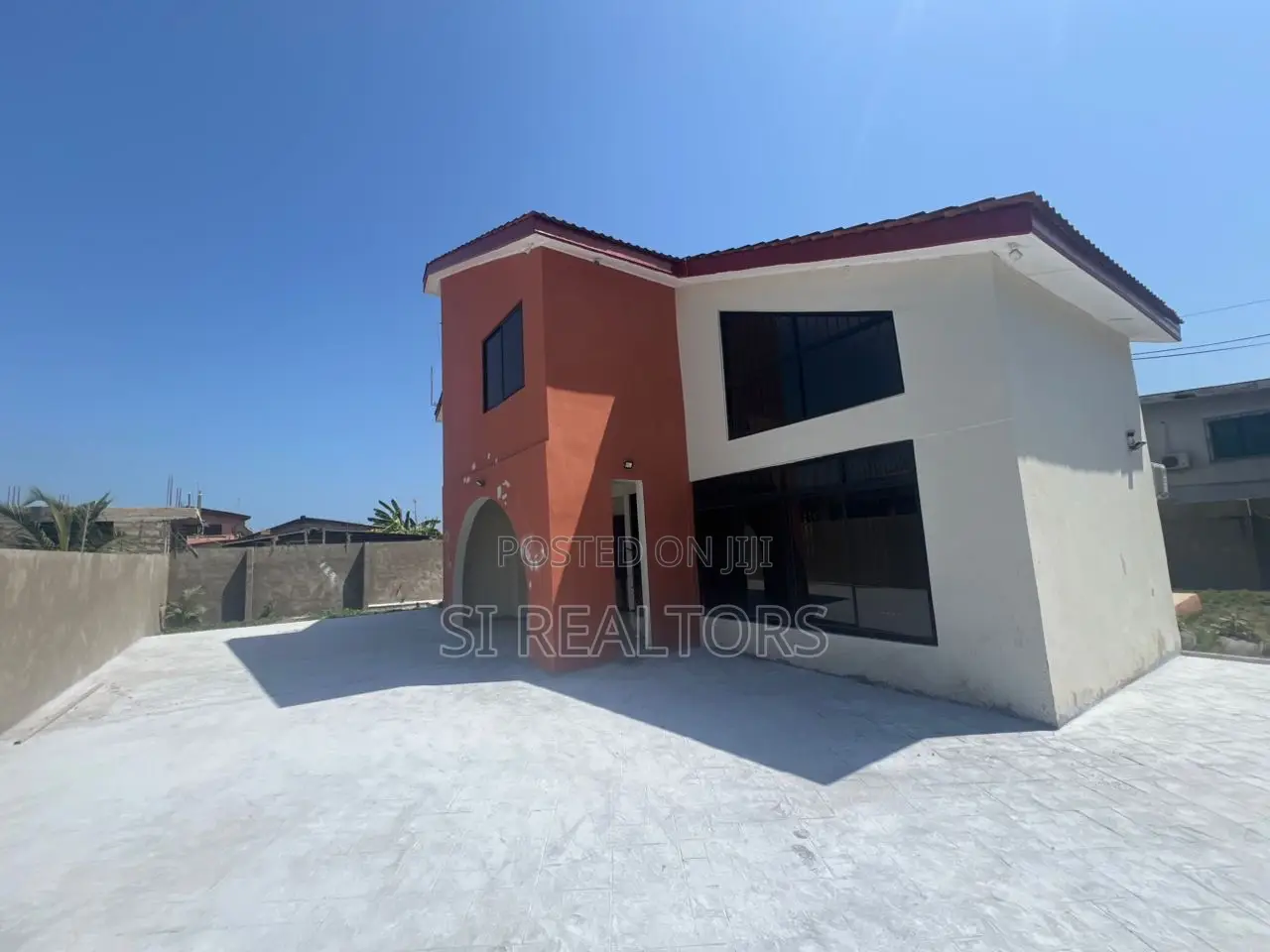 5bdrm House in Labone for rent
