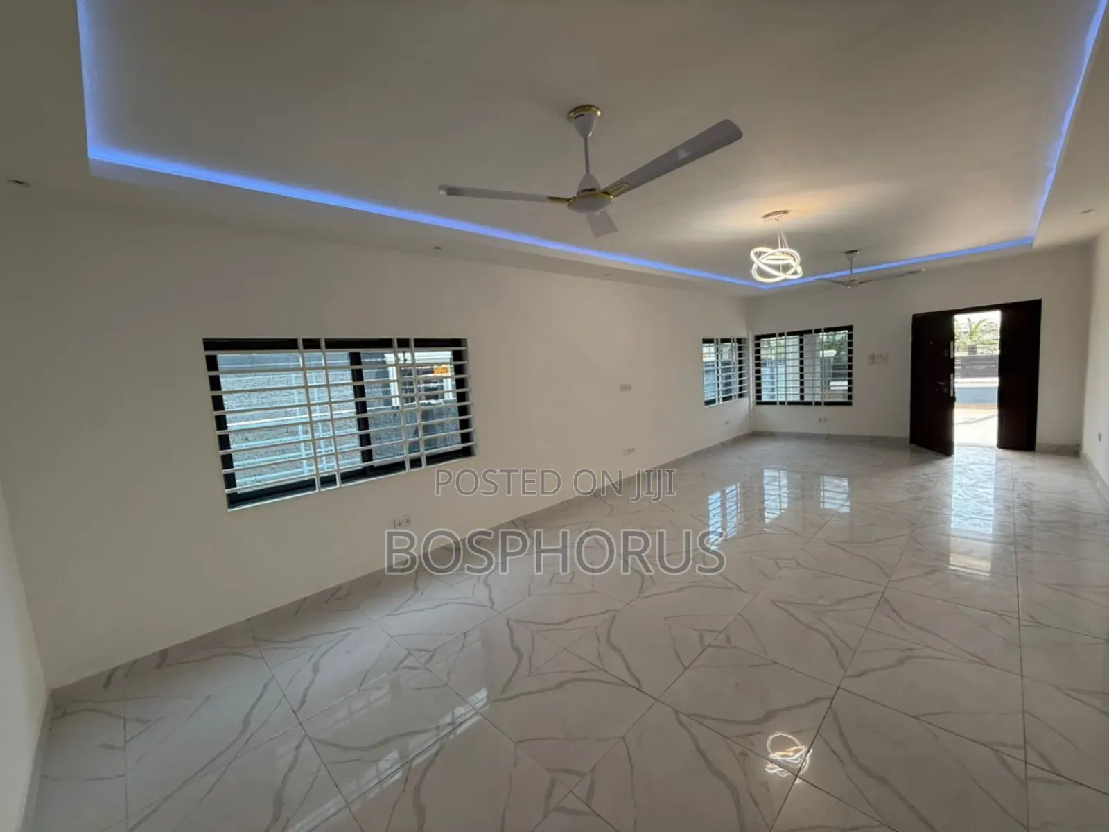 3bdrm House in Ablekuma for sale
