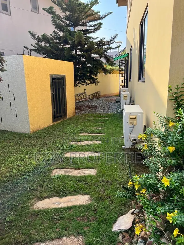 5bdrm House in Trasaco, East Legon for rent