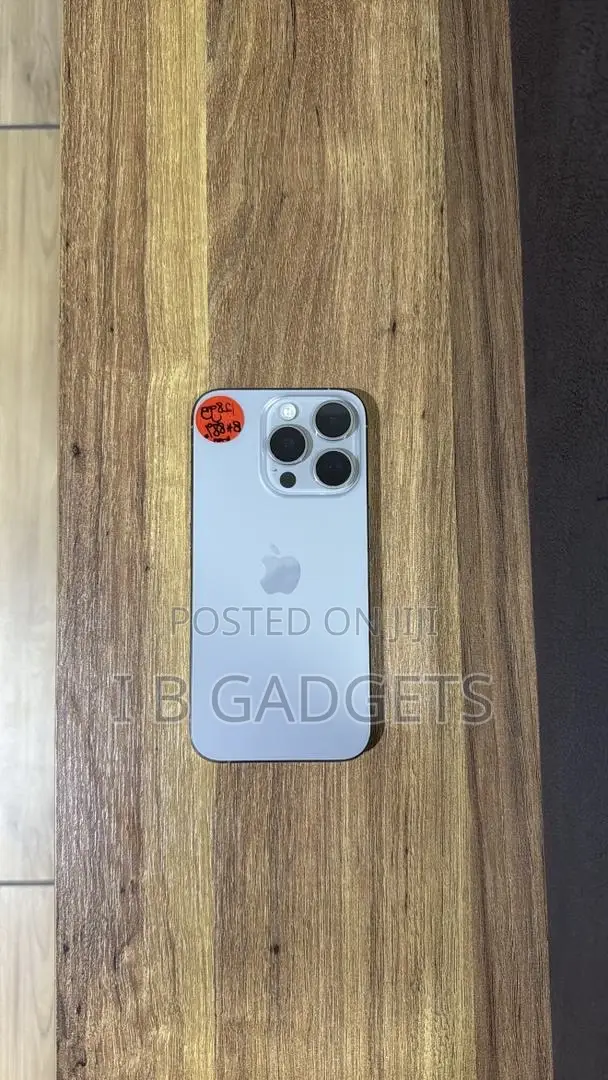 Apple iPhone 15 Pro 128 GB White