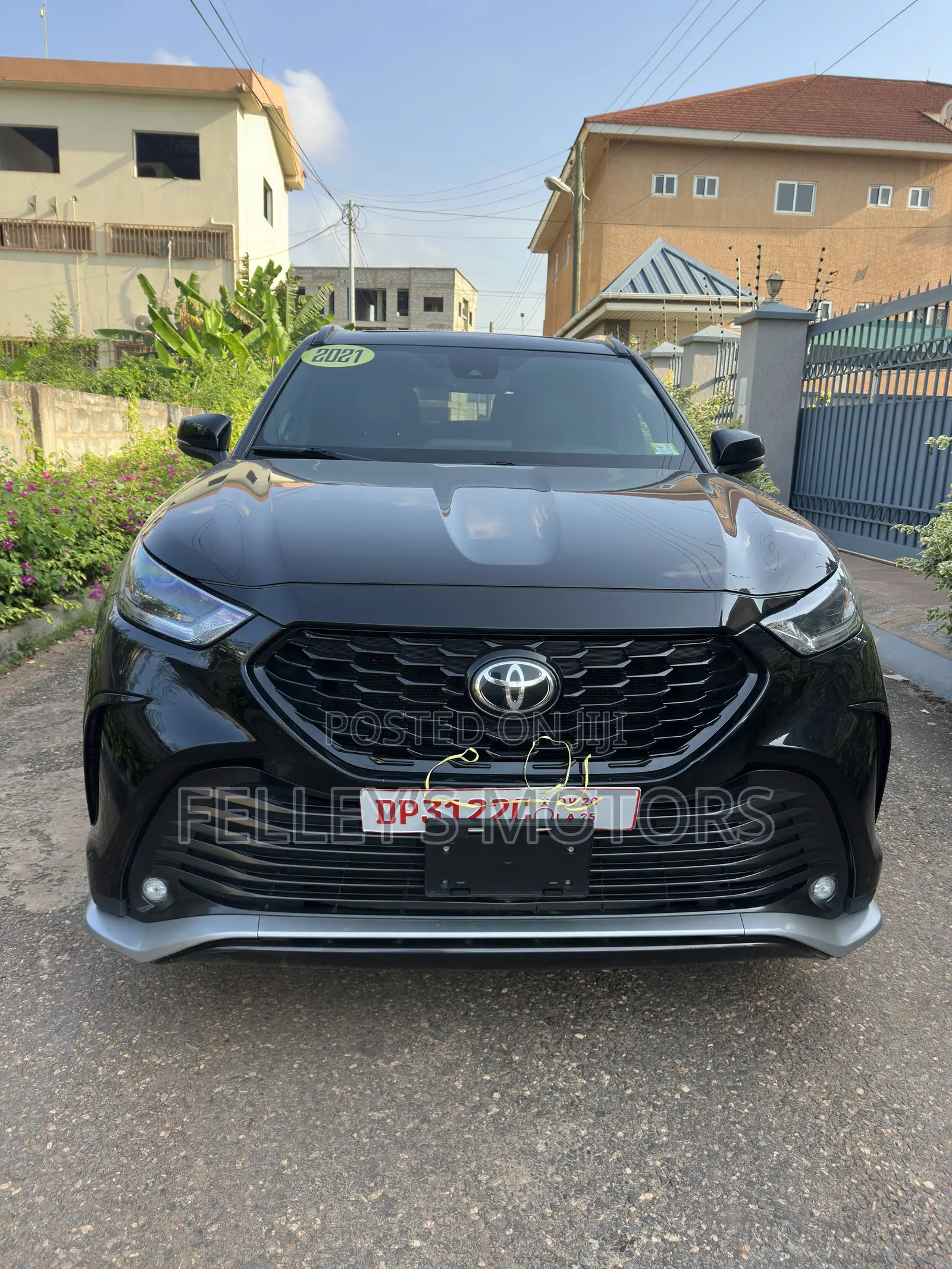 Toyota Highlander XLE 2021 Black