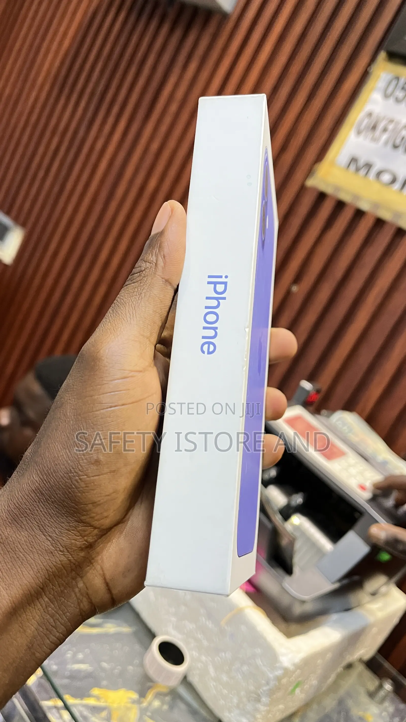 New Apple iPhone 16 Plus 128 GB Blue