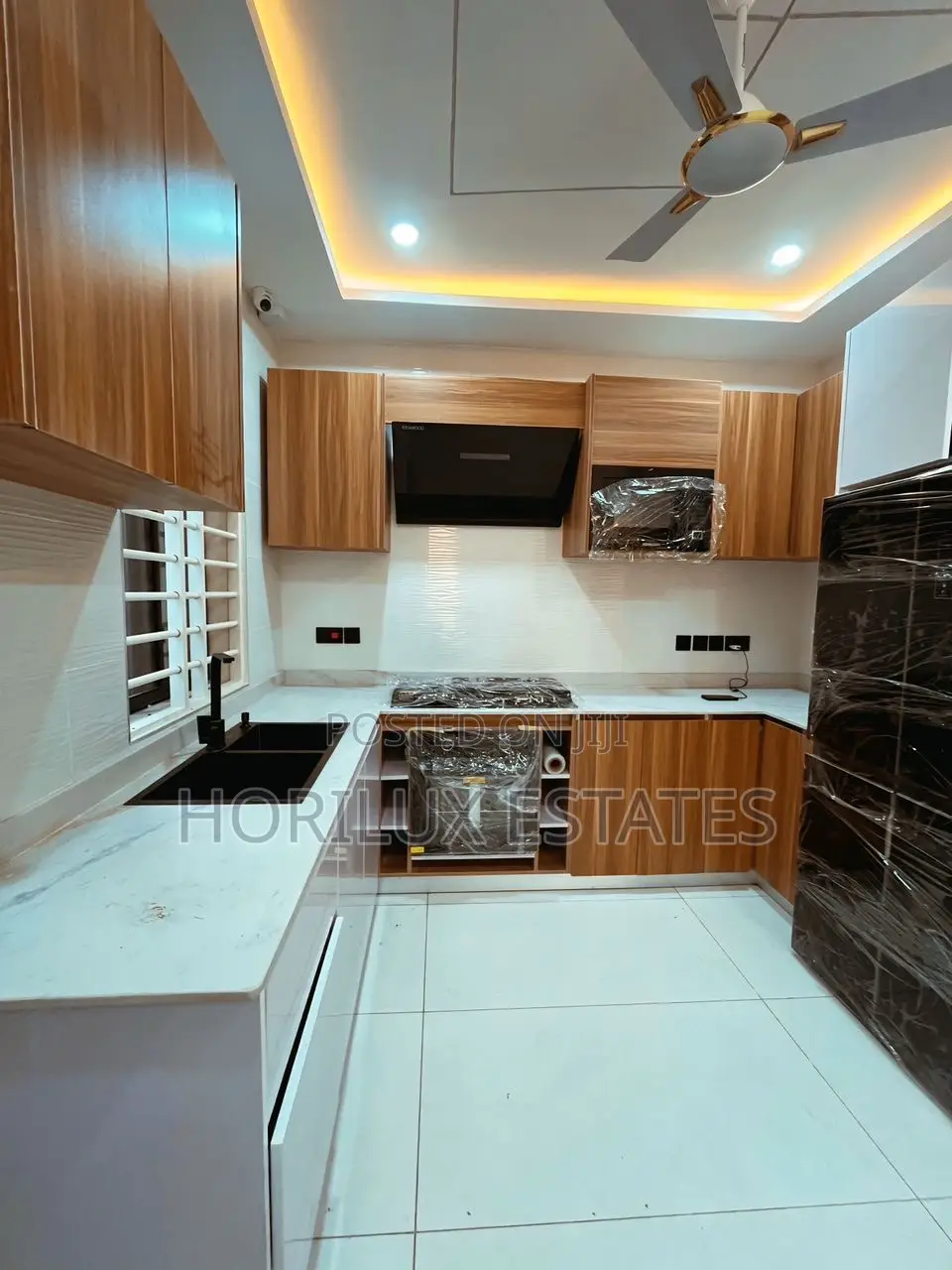 4bdrm Duplex in Horilux Estates, East Legon for sale