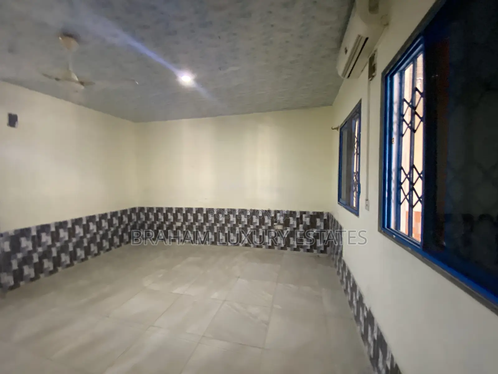 1bdrm Apartment in Braham Luxury, Sakumono for rent