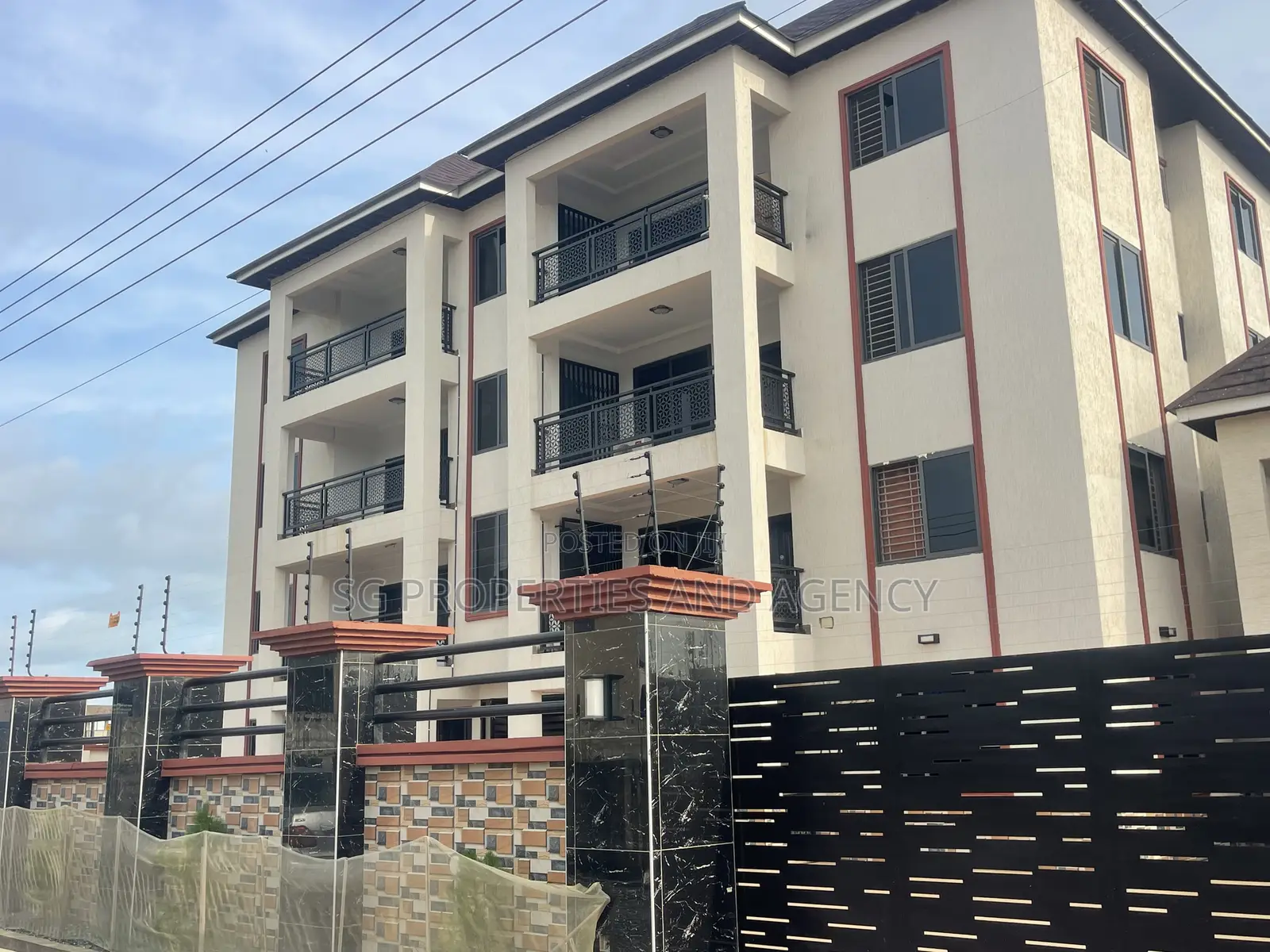 2bdrm Apartment in Sakumono for rent