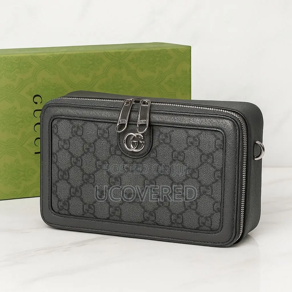 Gucci Unisex Leather Shoulder Bags