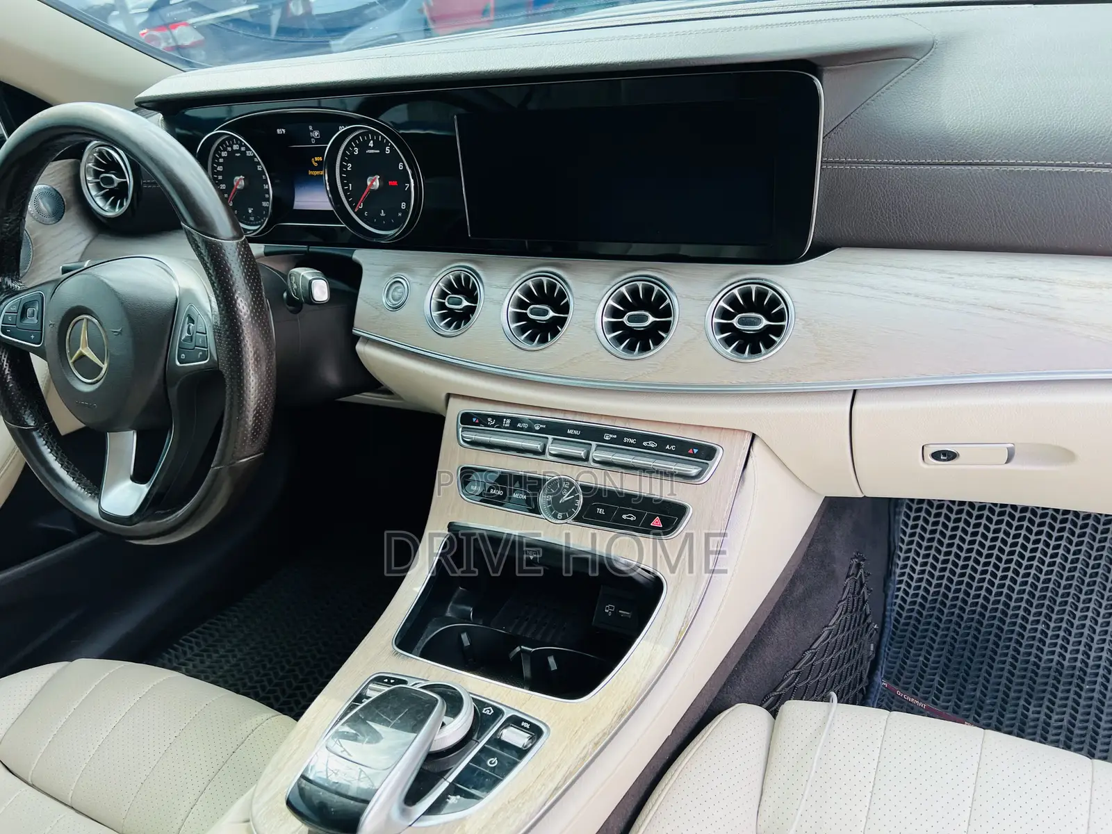 Mercedes-Benz E400 2019 White