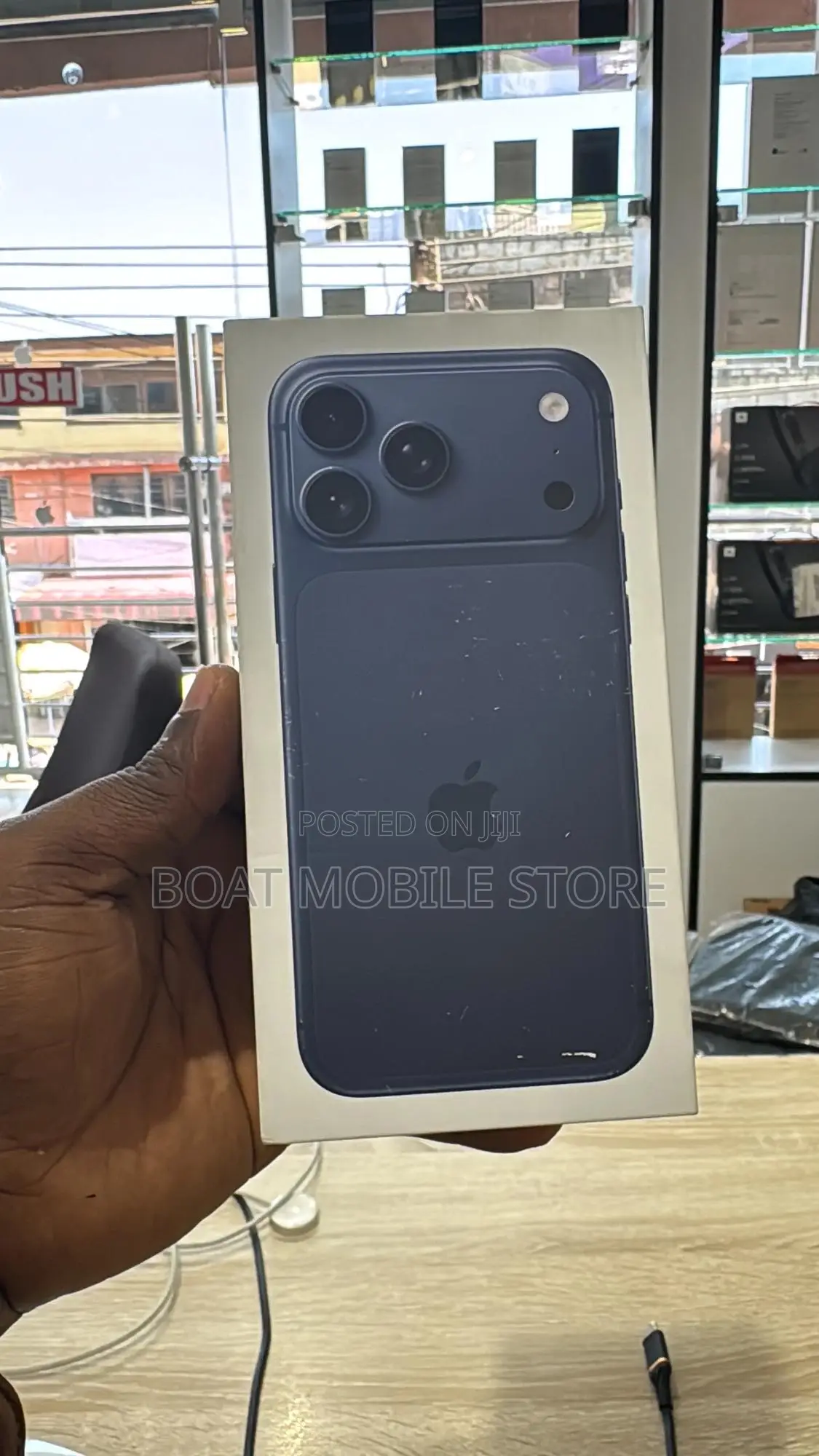 New Apple iPhone 17 Pro Max 256 GB Blue