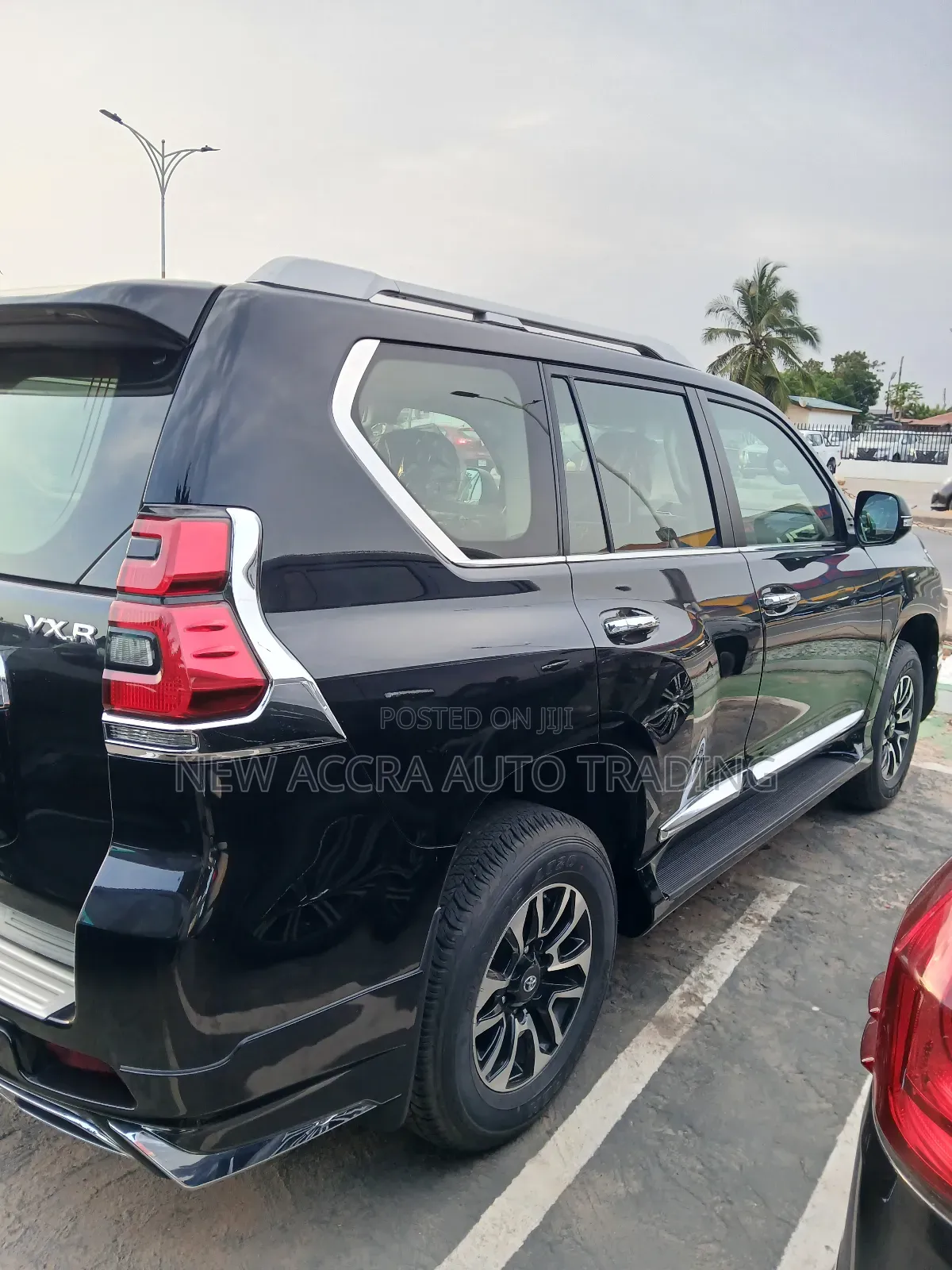 New Toyota Land Cruiser Prado 2.7 2023 Black