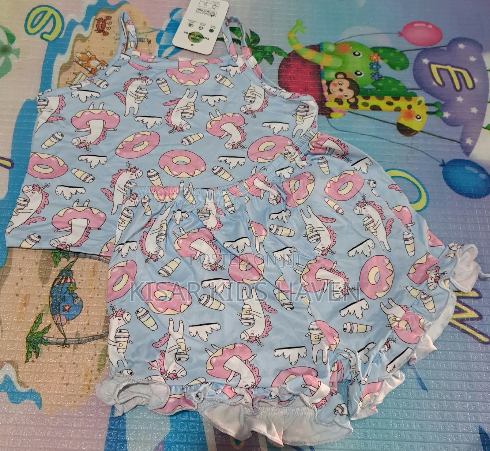 Girl Top and Down 3 to 4 Years( Reduced to Clear)