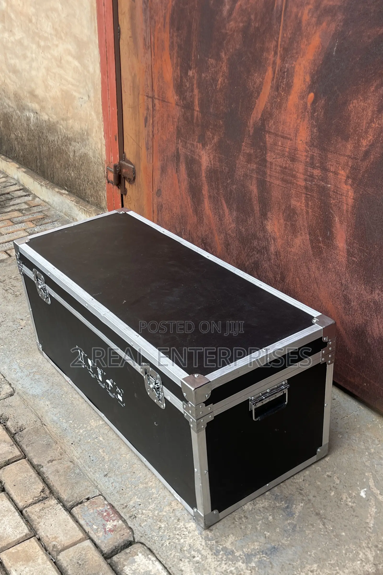 Universal Flight Case 111cml X 47cmh X 45cmw Heavy Duty Storage Uk