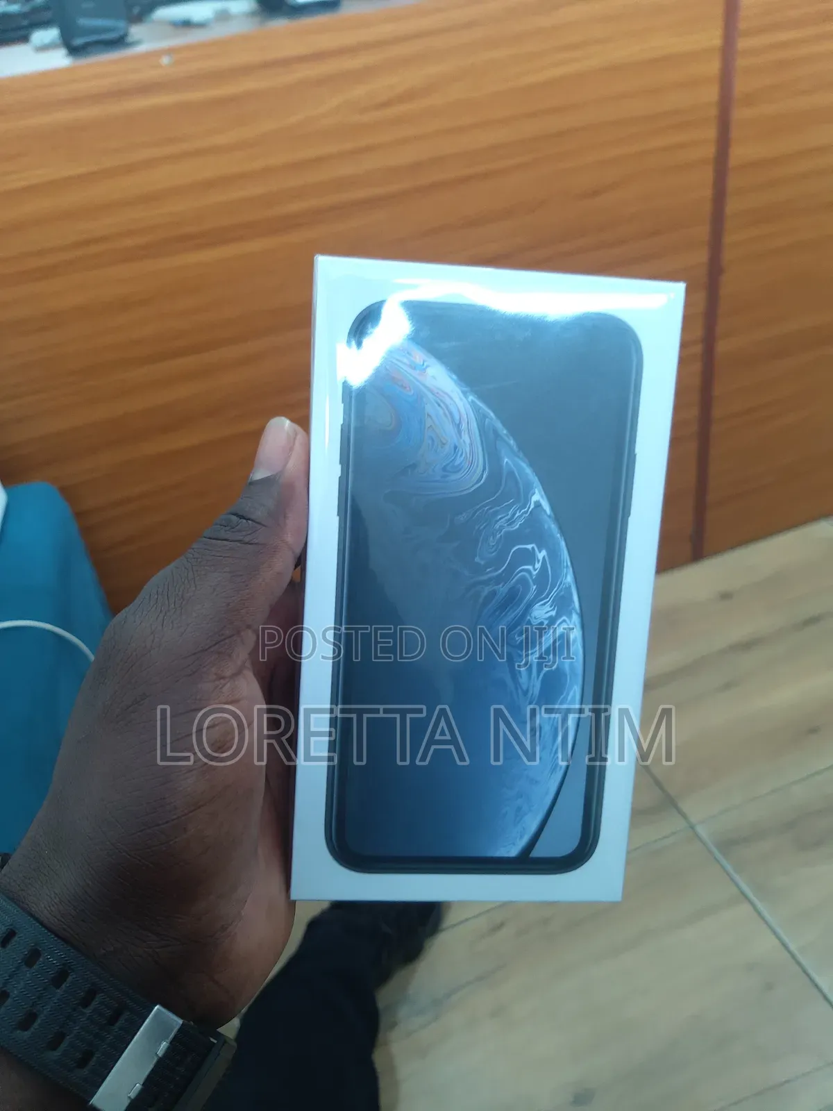 New Apple iPhone XR 64 GB Blue