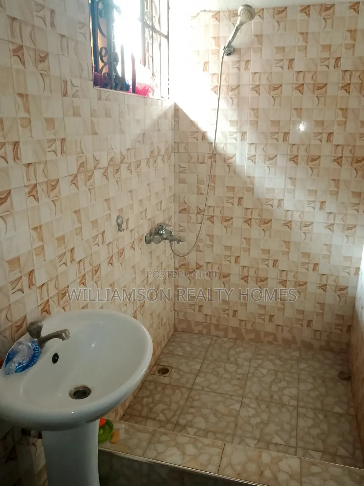 2bdrm Apartment in Hfc Estate Area, Spintex for rent