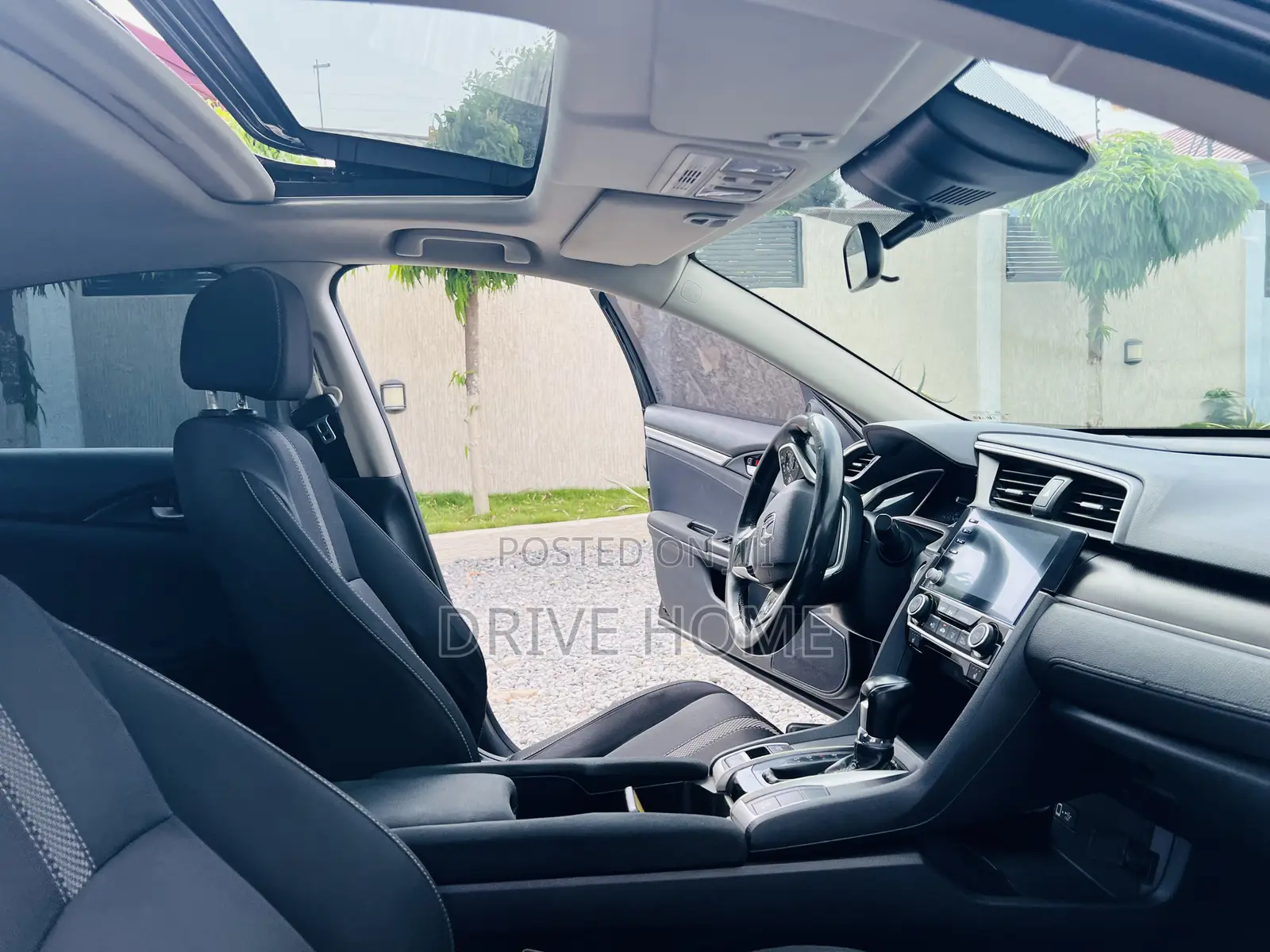 Honda Civic Touring Sedan 2019 Black