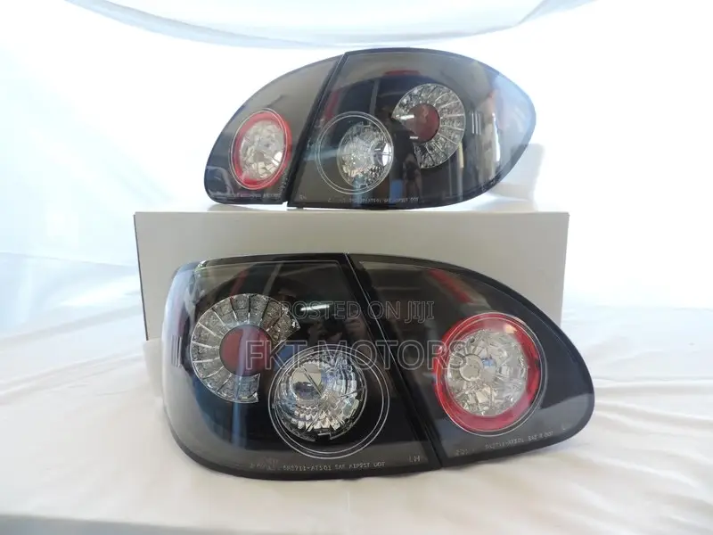 Toyota Corrolla Taillight Spec/Dark 2002,2003,2004,2005,2006,2007,2008