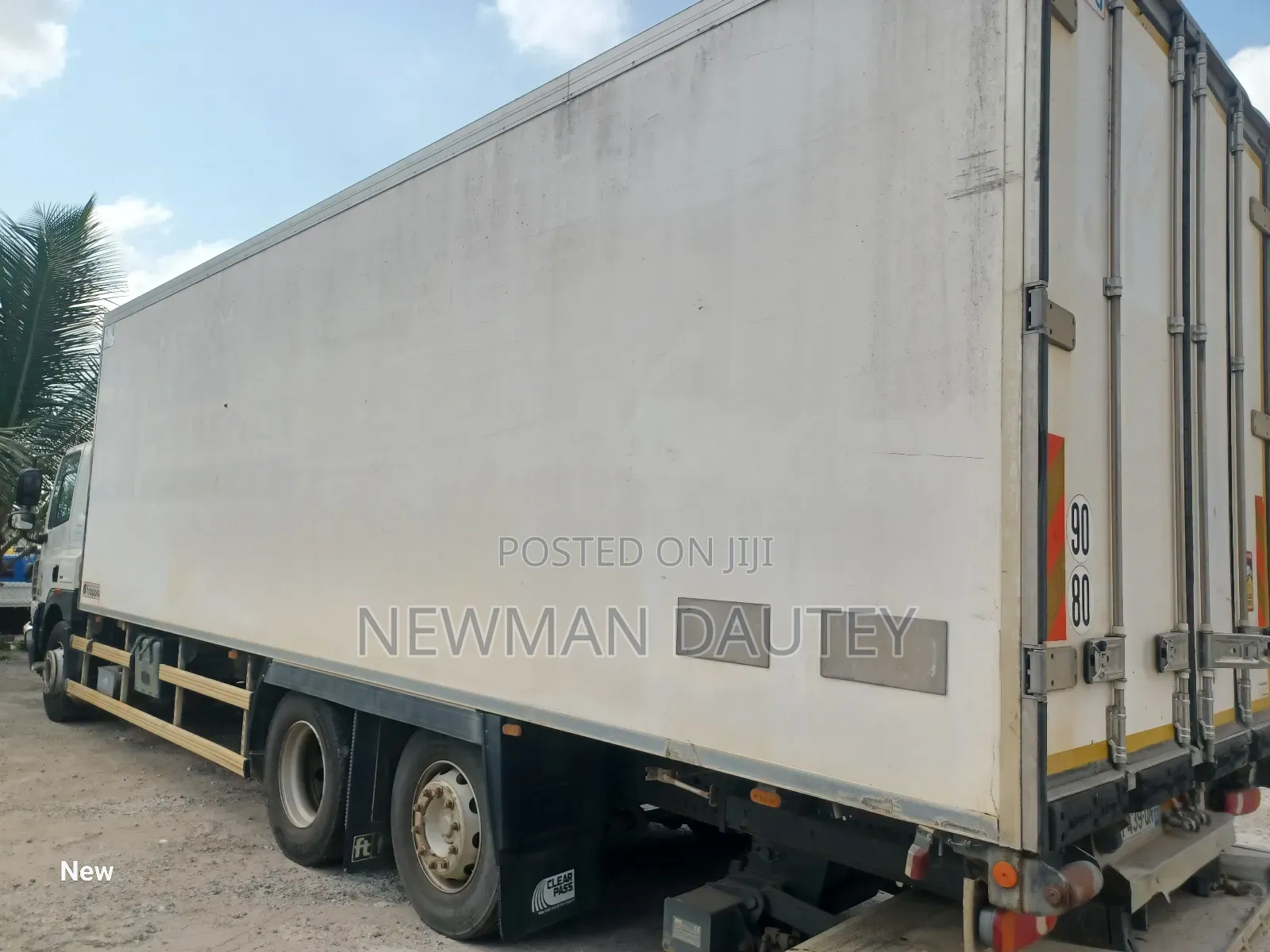 Daf Cf 8.460 Fridge Container Truck