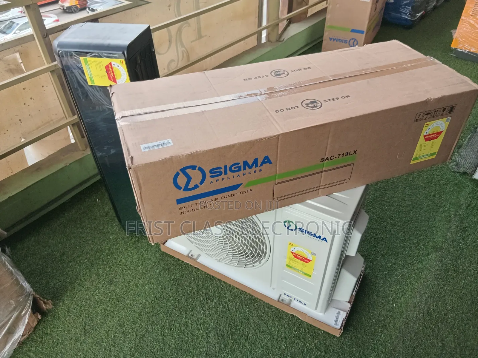 Sigma 2.0hp Split Ac – Elegant Mirror Panel
