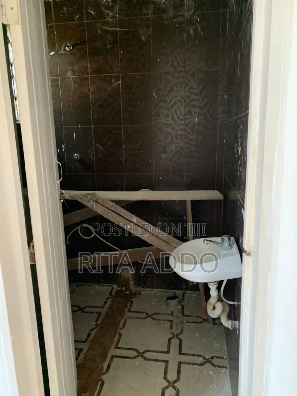 1bdrm Apartment in Lakeside for rent