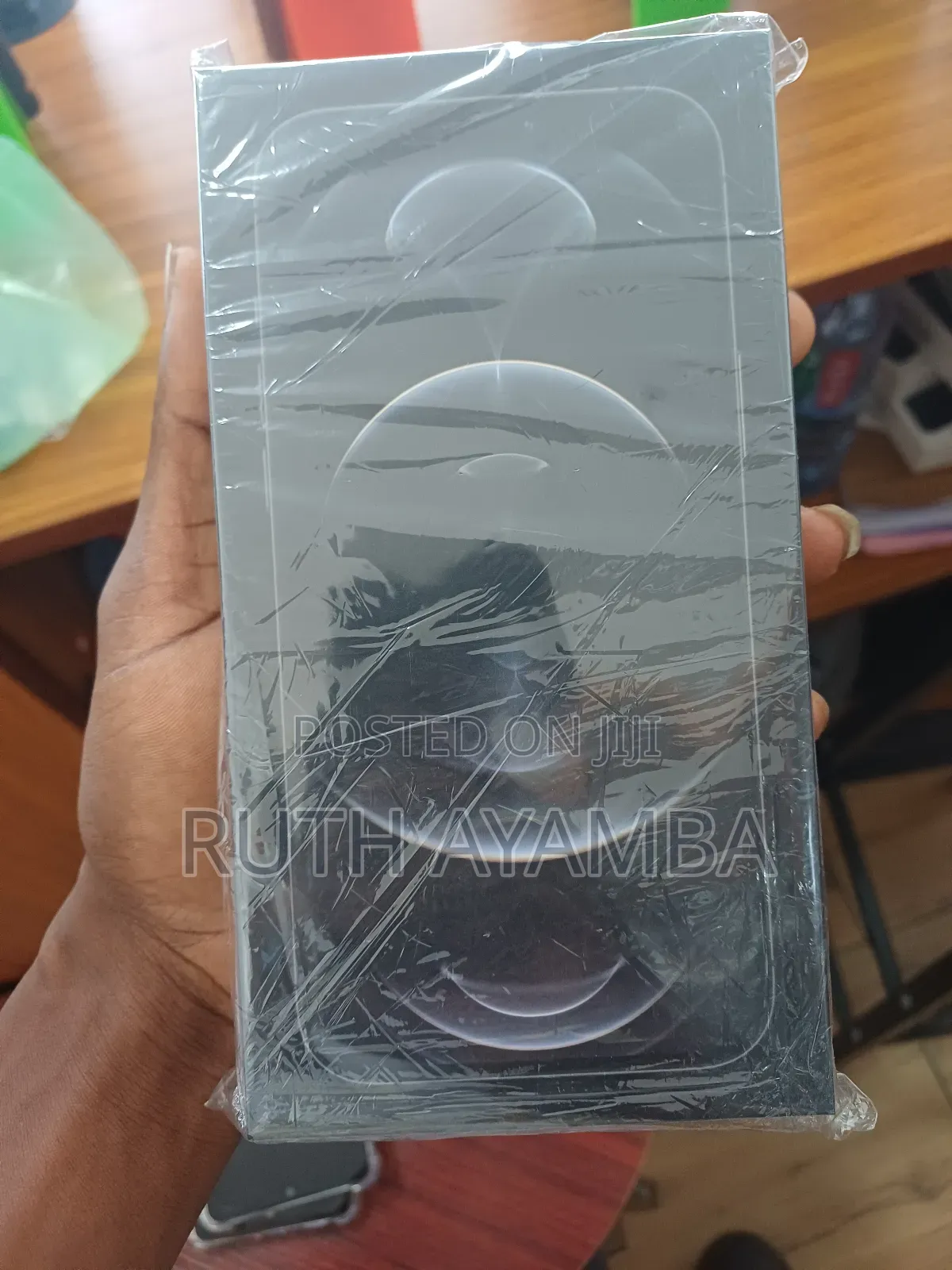 New Apple iPhone 12 Pro Max 256 GB Black