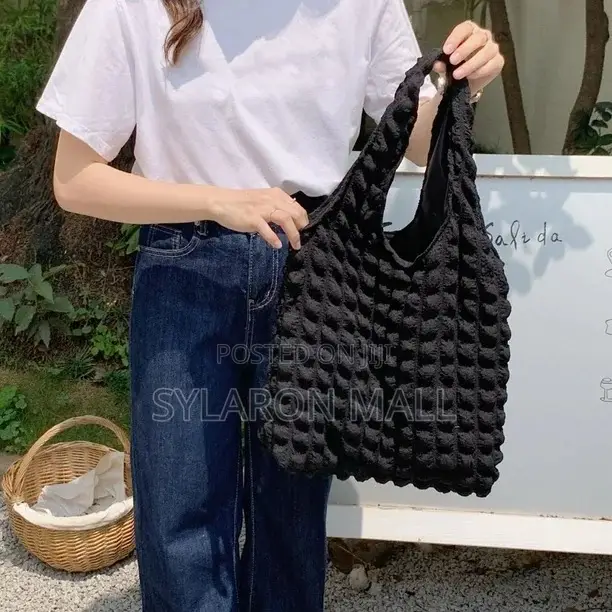 Cloud Bubble Pleated Shoulder Bag