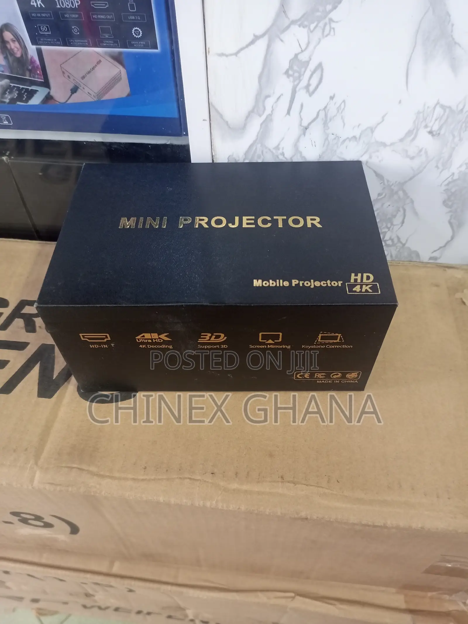 Po9 Mini Smart Projector