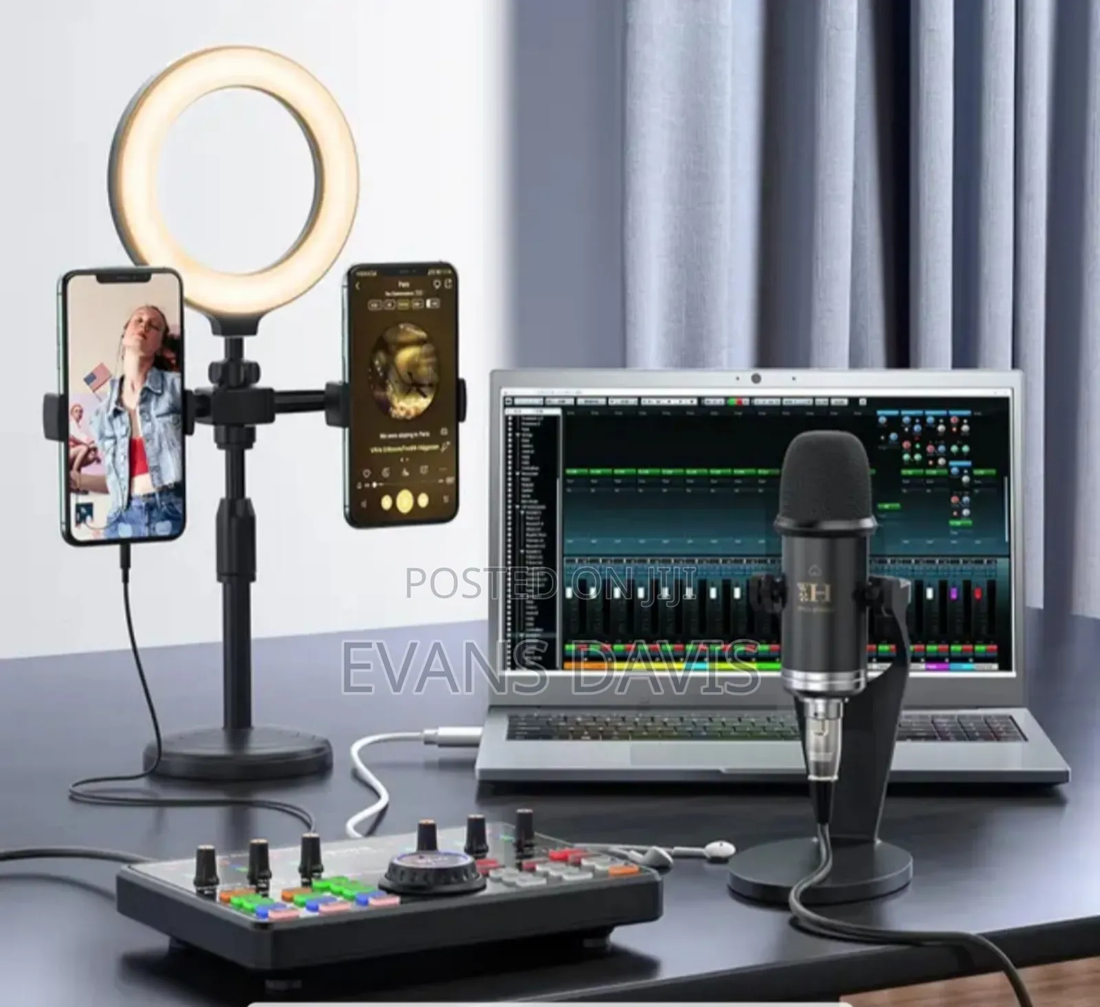 Bm800 Pro Microphone With Dj10 Sound Card and Ring Light