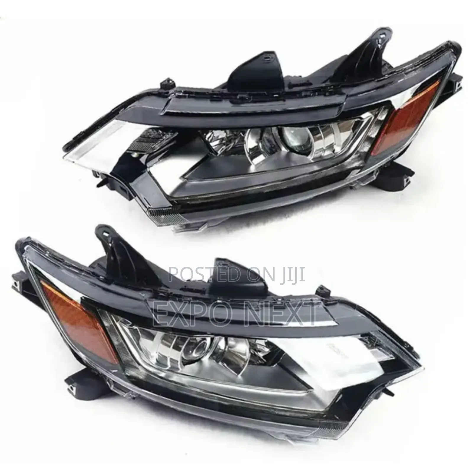 Outlander 2016-2020 Headlight Pair