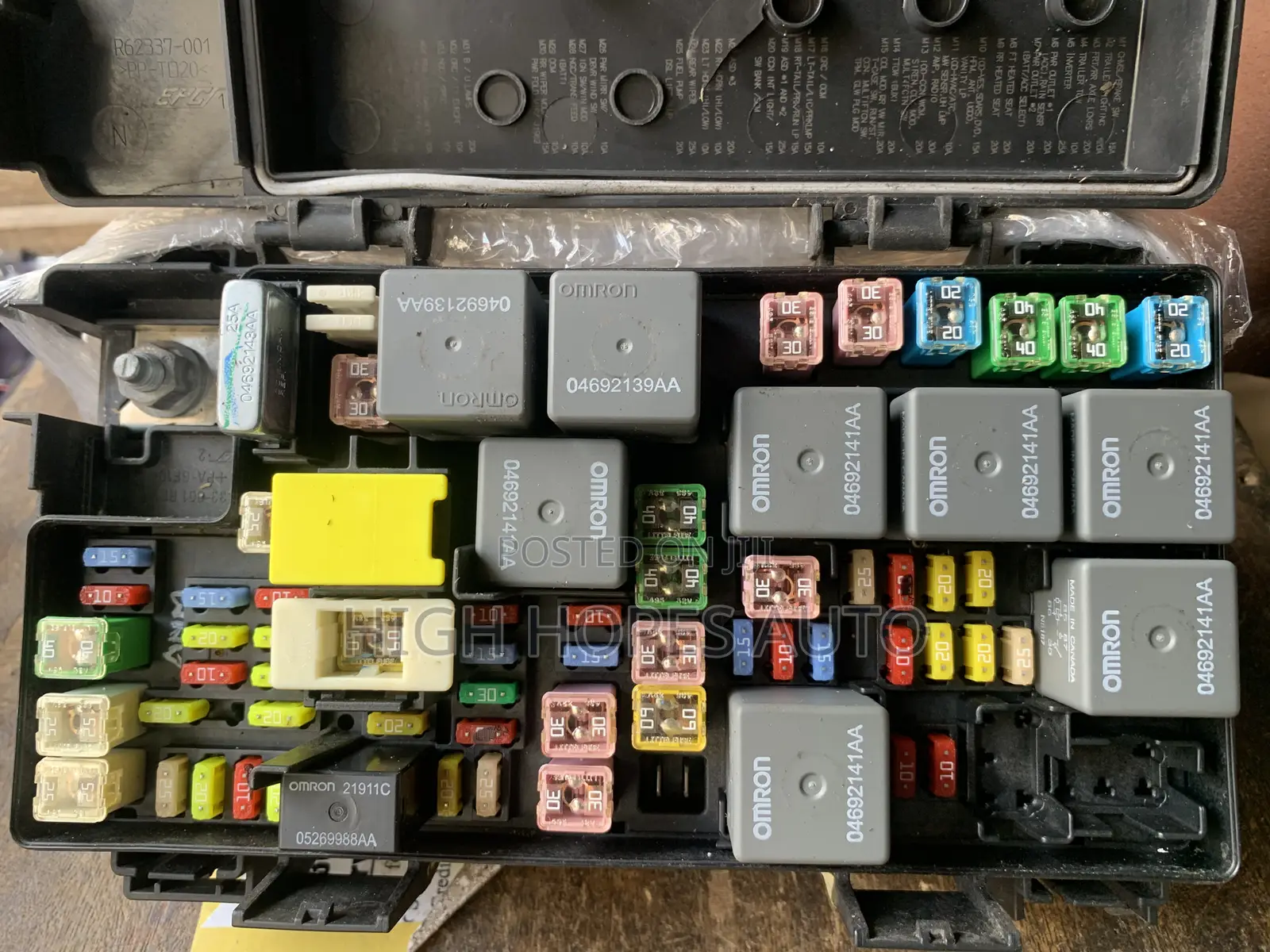 Engine Fuse Board for Dodge Ram/Journey