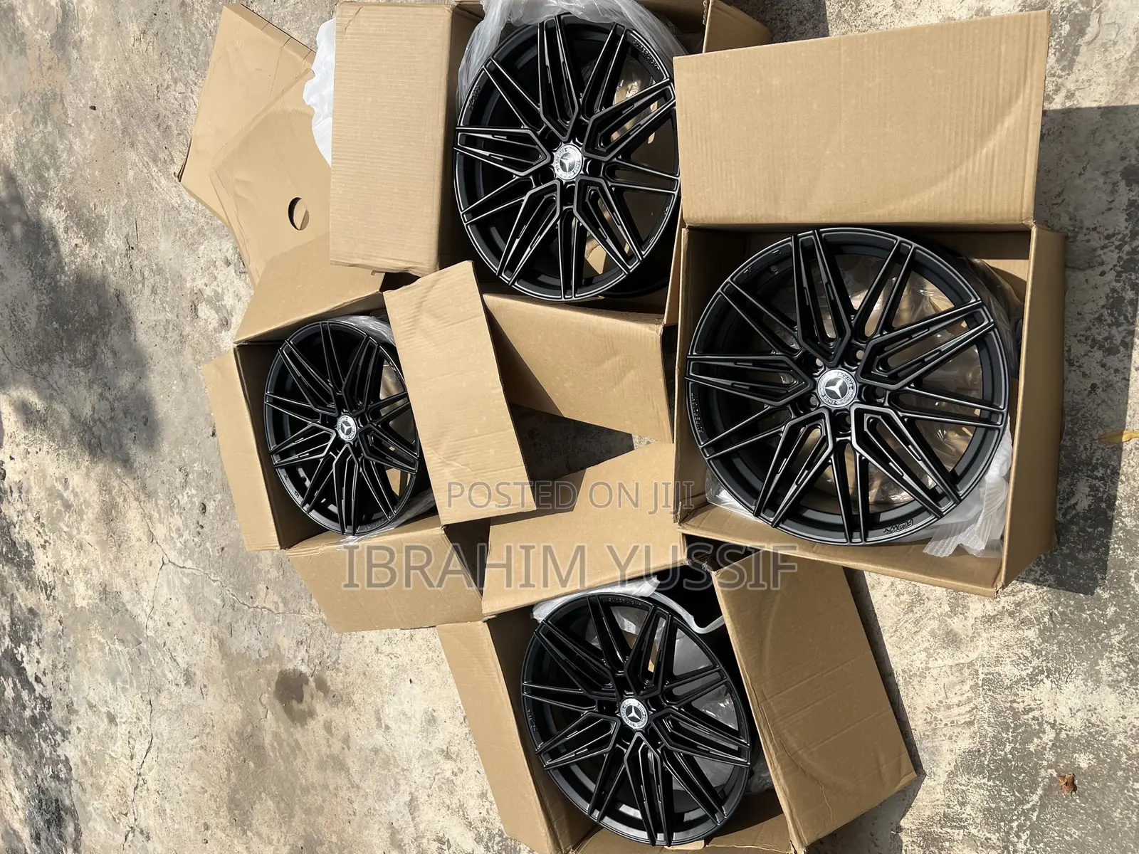 Benz Rim 18 All Black Set
