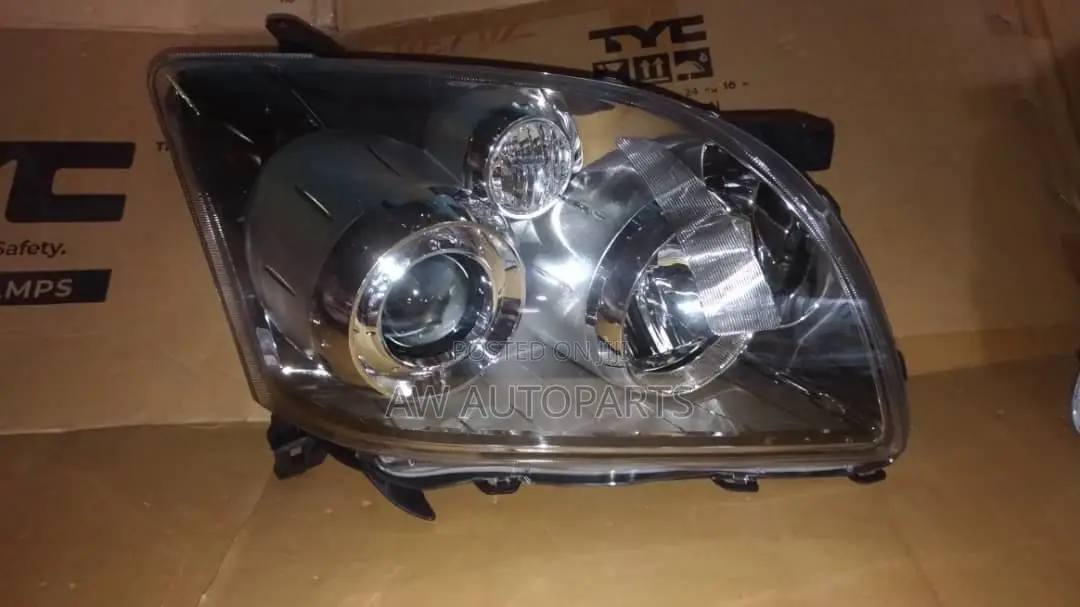 Toyota Avensis 2006 -2009 Headlights Pair Tyc