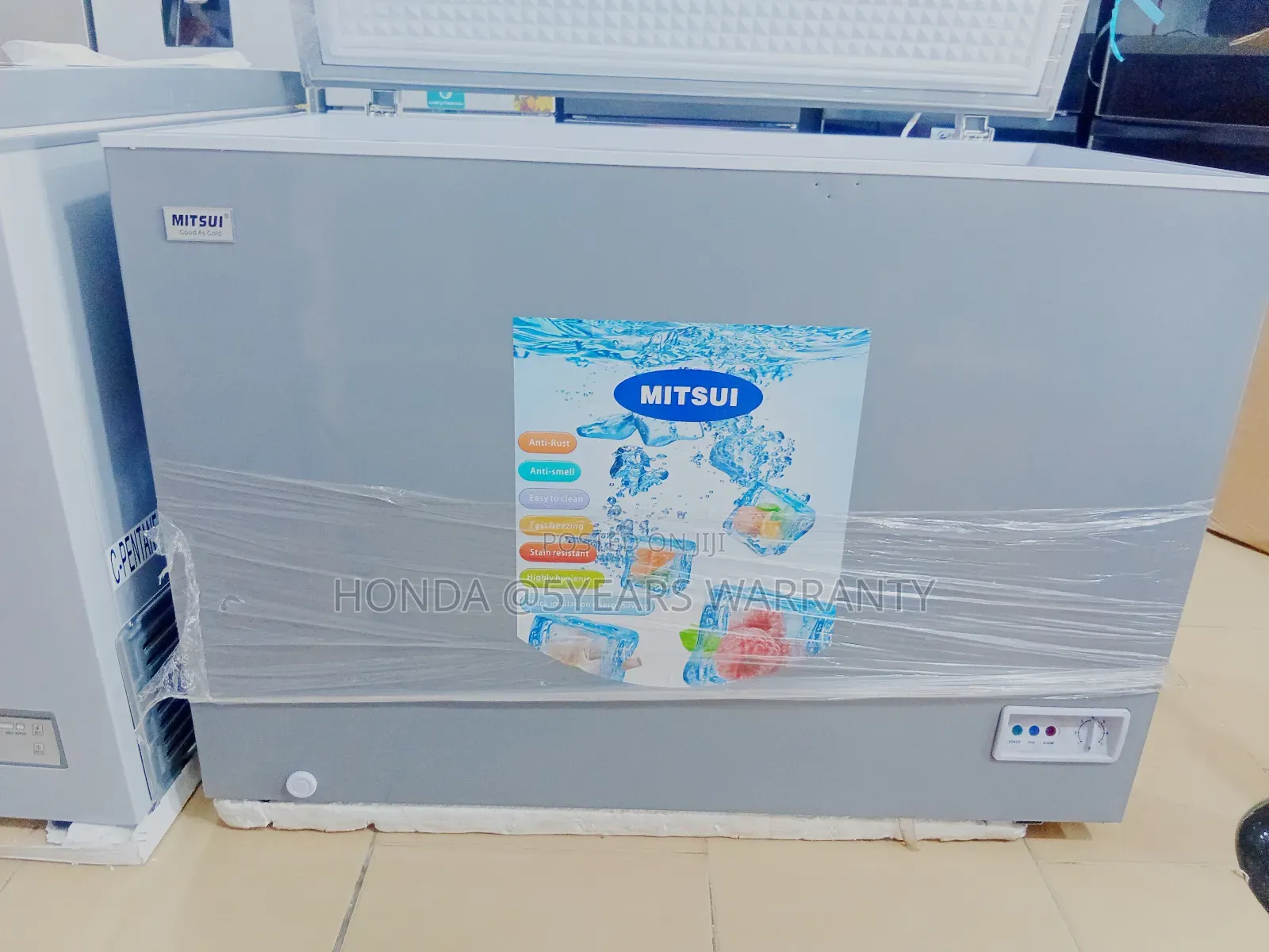 **Mitsui 282l Chest Freezer – Large Capacity Deep Freezer**