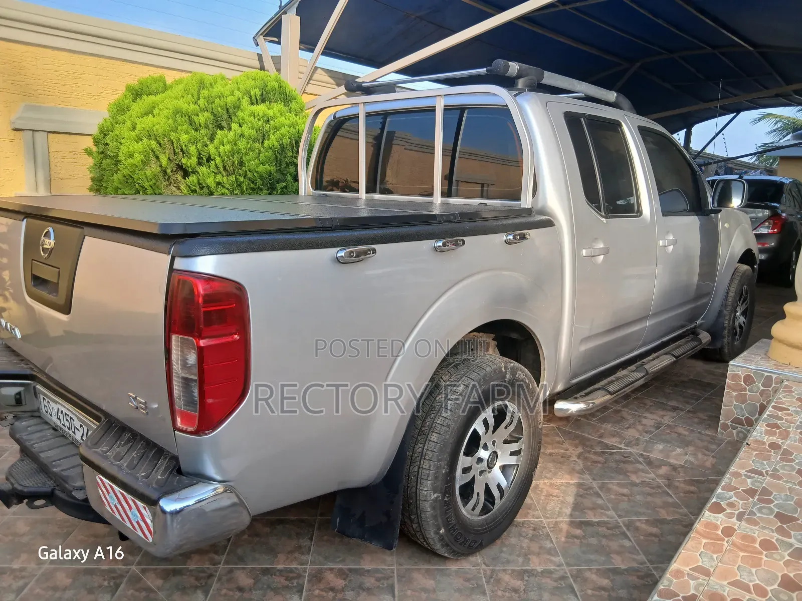 Nissan Navara 2014 Silver