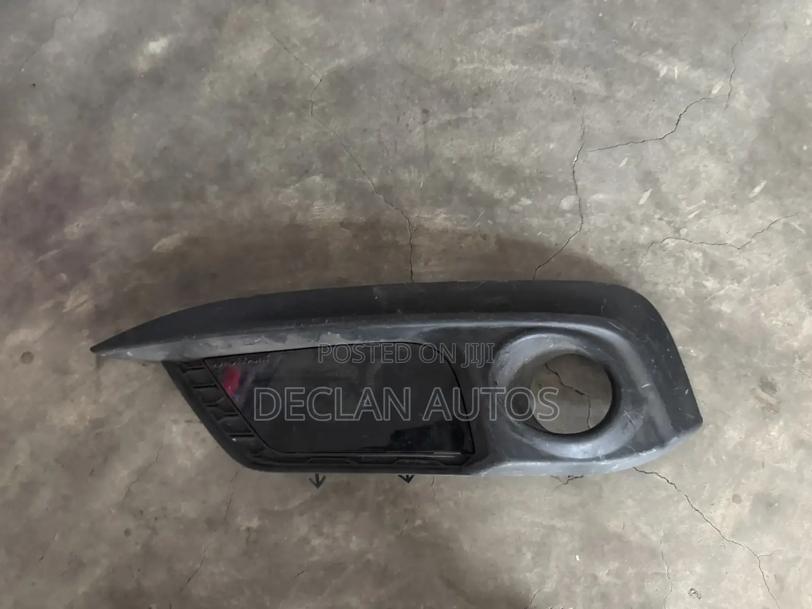 2016 2017 2018 Honda Civic Sedan Left Front Fog Light Garnish Oem