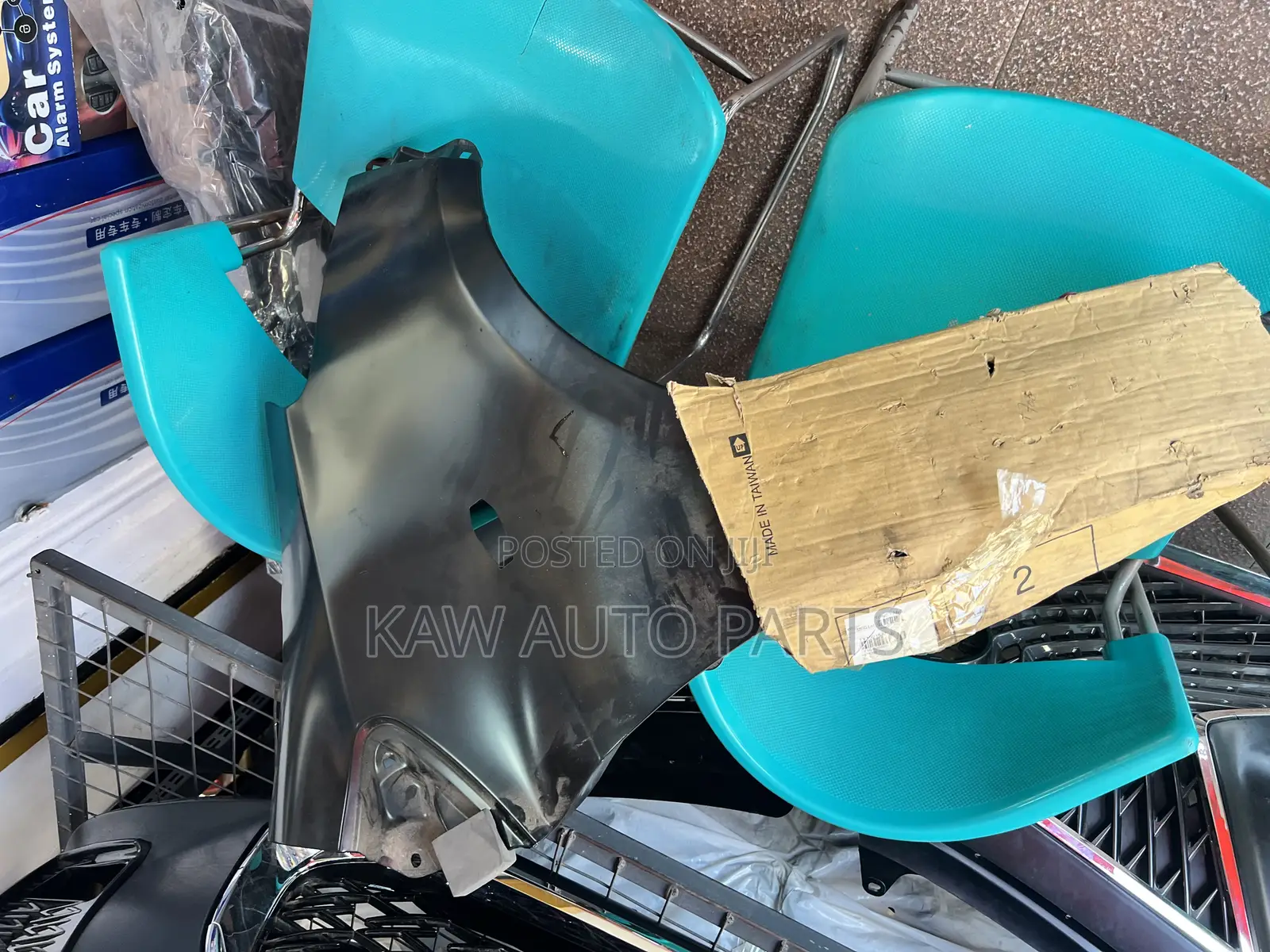 2006,2007,2008,2009,2010 Fender for Toyota Vitz