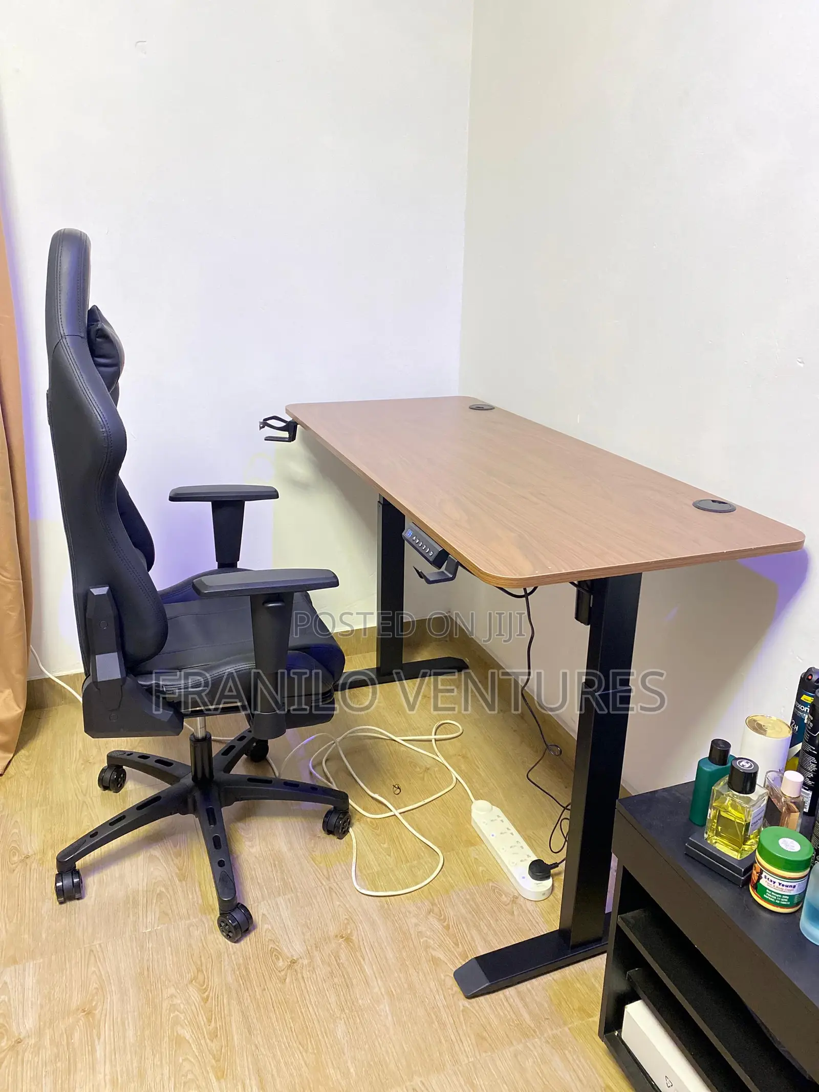 Electric Desk/ Sit- Stand(1.4m)