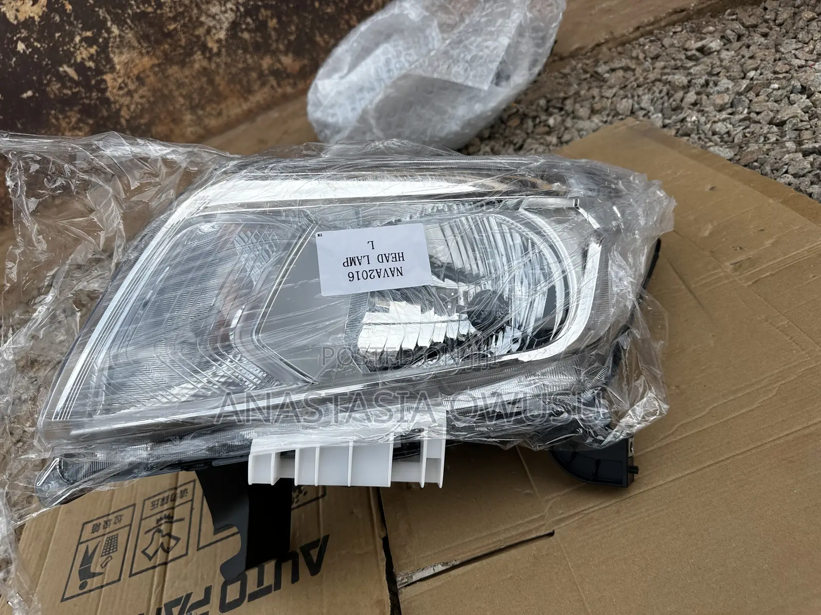 Navara 2015-2017 Headlight