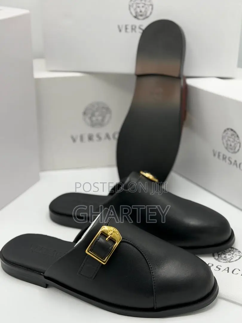 Versace Medusa Buckle Leather Mules – Iconic Opulence Redefined