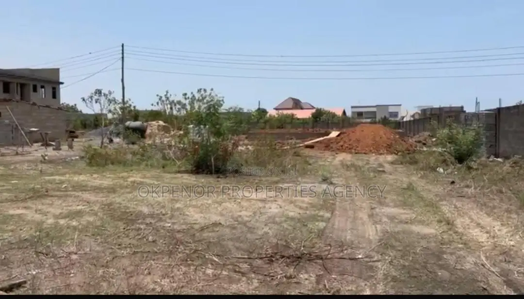 Plot of Land for Sale at Tema Com25